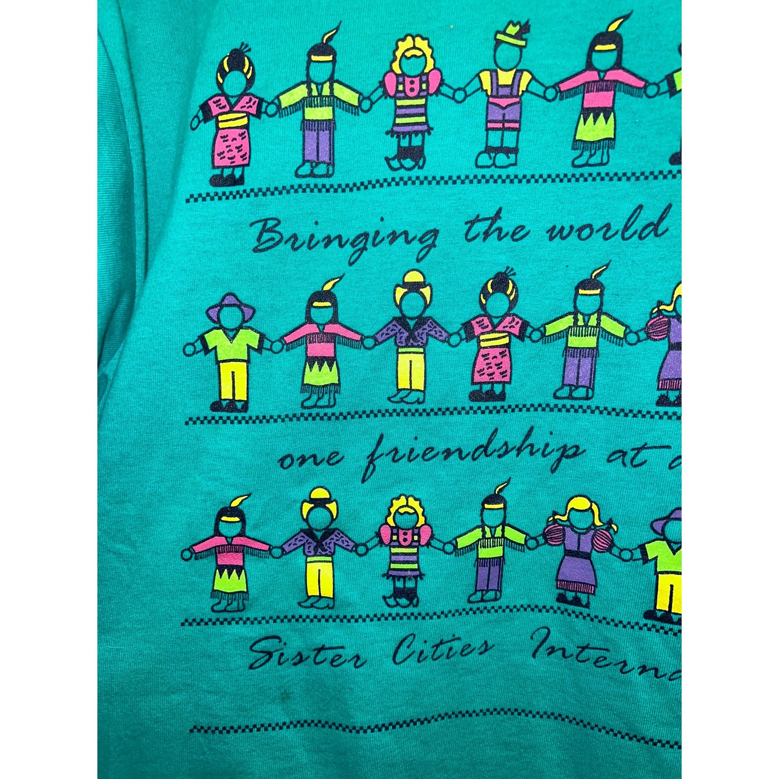 Fruit Of The Loom VIntage Sister Cities Shirt World Together People Art Tee L Size US L / EU 52-54 / 3 - 3 Thumbnail