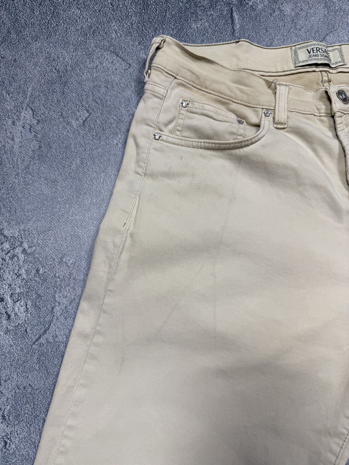 Versace Vintage Versace Jeans Signature With Metal Medusa Jeans Y2K Size US 35 - 13 Thumbnail