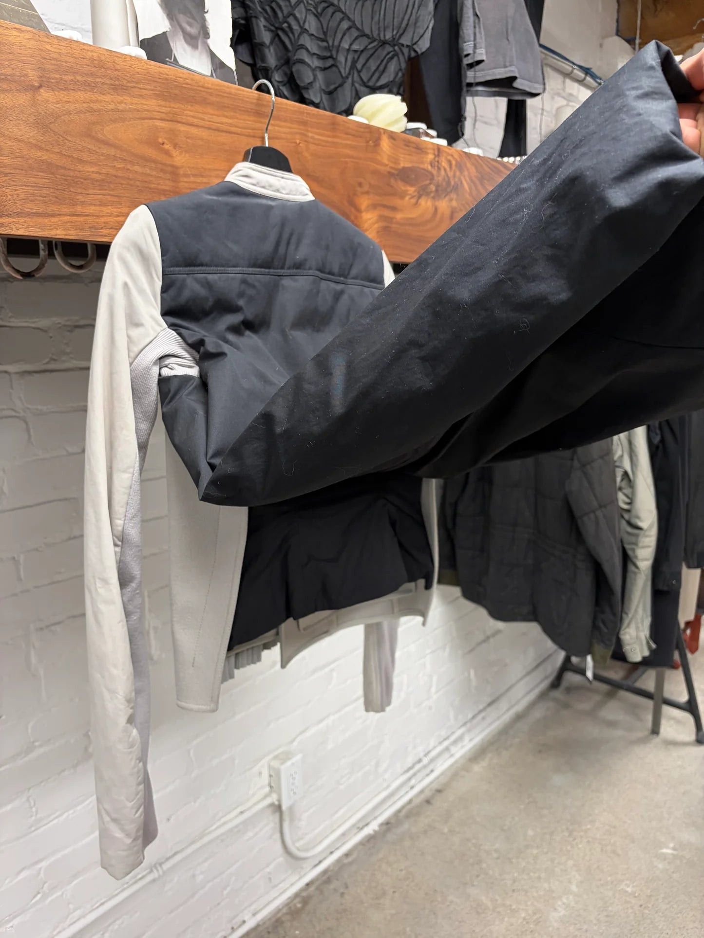 Rick Owens AW2014 Rick Owens ‘Moody’ Cape Back Wool/Leather Moto Jacket Size XS / US 0-2 / IT 36-38 - 5 Thumbnail