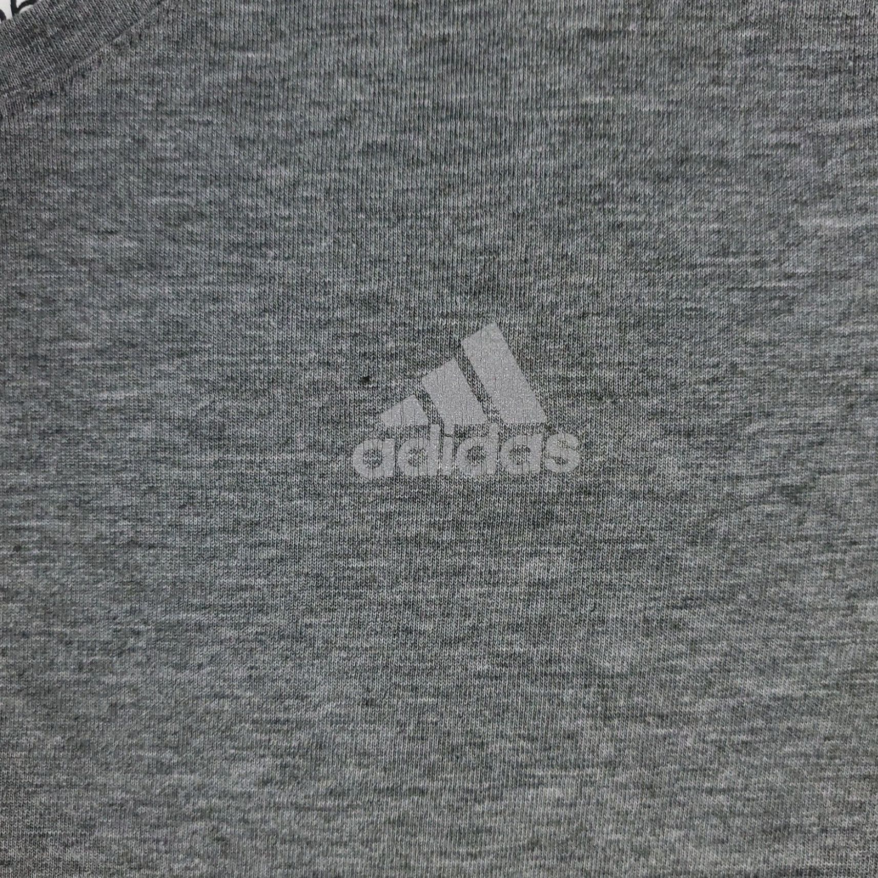 Adidas Adidas T Shirt Womens Medium Gray Short Sleeve Casual V Neck Cotton Blend Womens Size M / US 6-8 / IT 42-44 - 2 Thumbnail