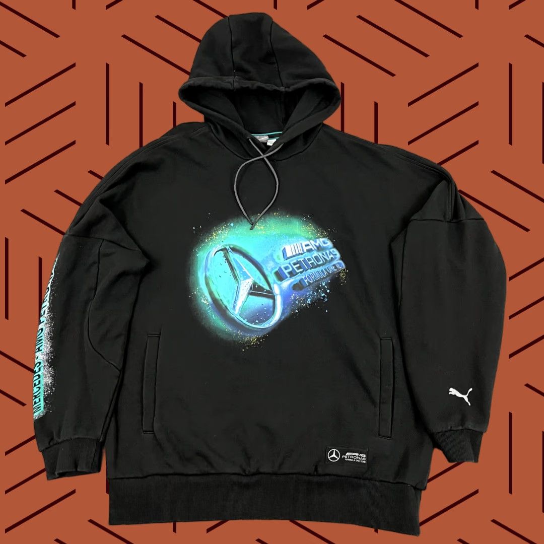 Puma PUMA Hoodie Mens M Black MERCEDES AMG Petronas Formula 1 One Sweatshirt Pullover Hooded Logo Graphic Print Vintage No Size US M / EU 48-50 / 2 - 1 Thumbnail