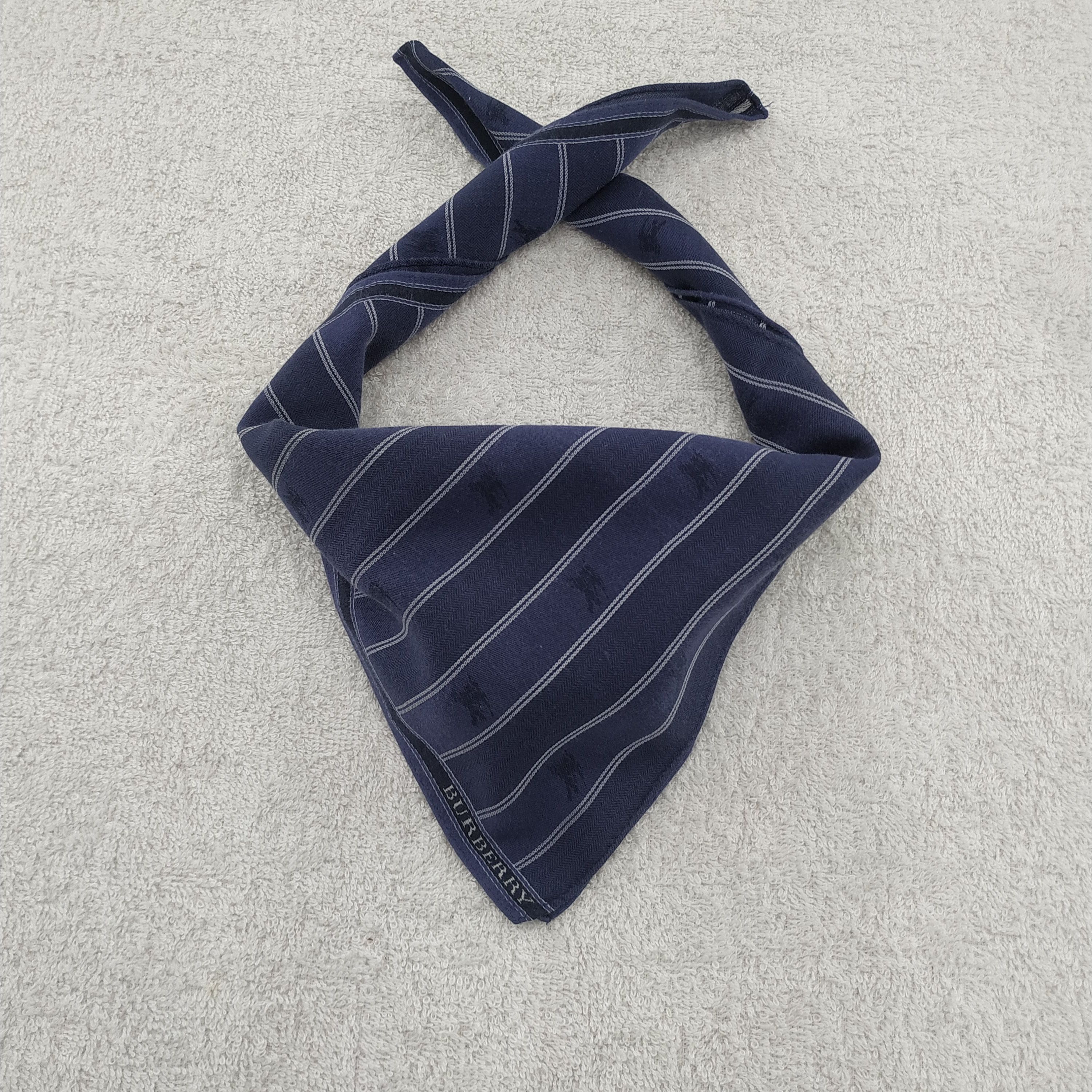 Burberry × Vintage Burberry Bandana / Handkerchief / Neckerchief - S016 Size ONE SIZE - 2 Thumbnail