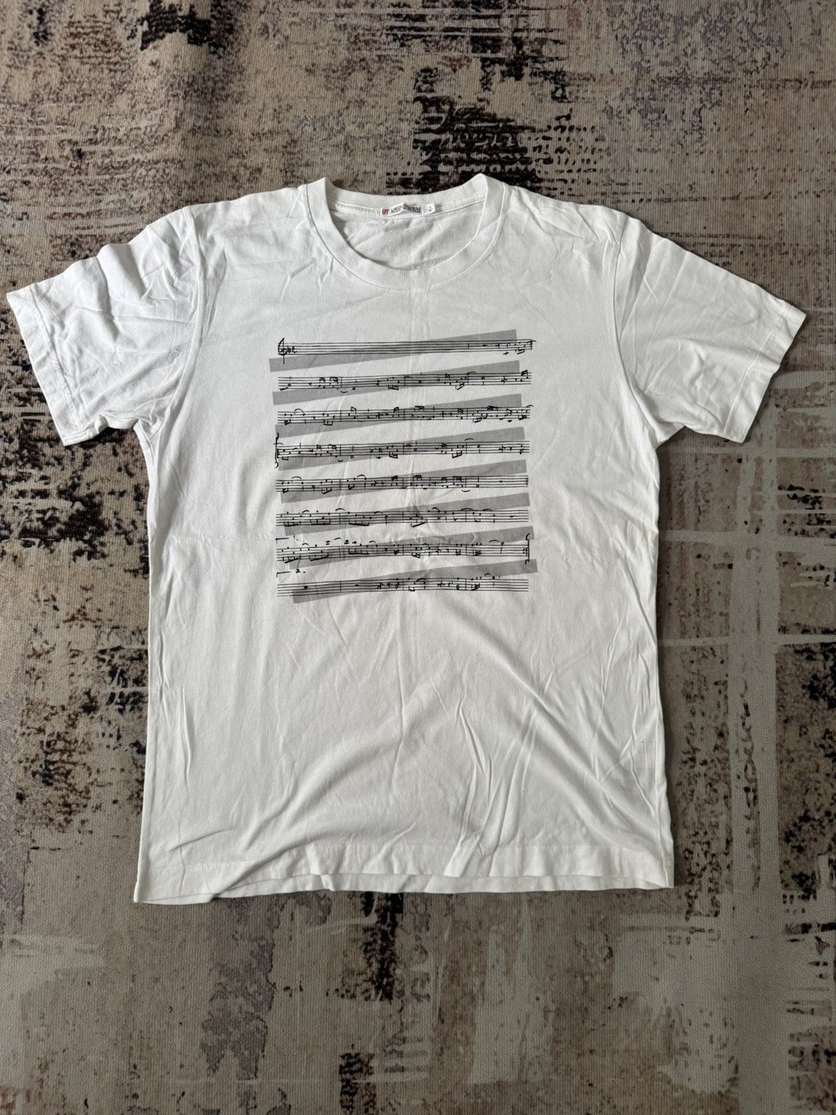 Uniqlo assorted tshirt - Uniqlo melody note tshirt Size US M / EU 48-50 / 2 - 2 Thumbnail
