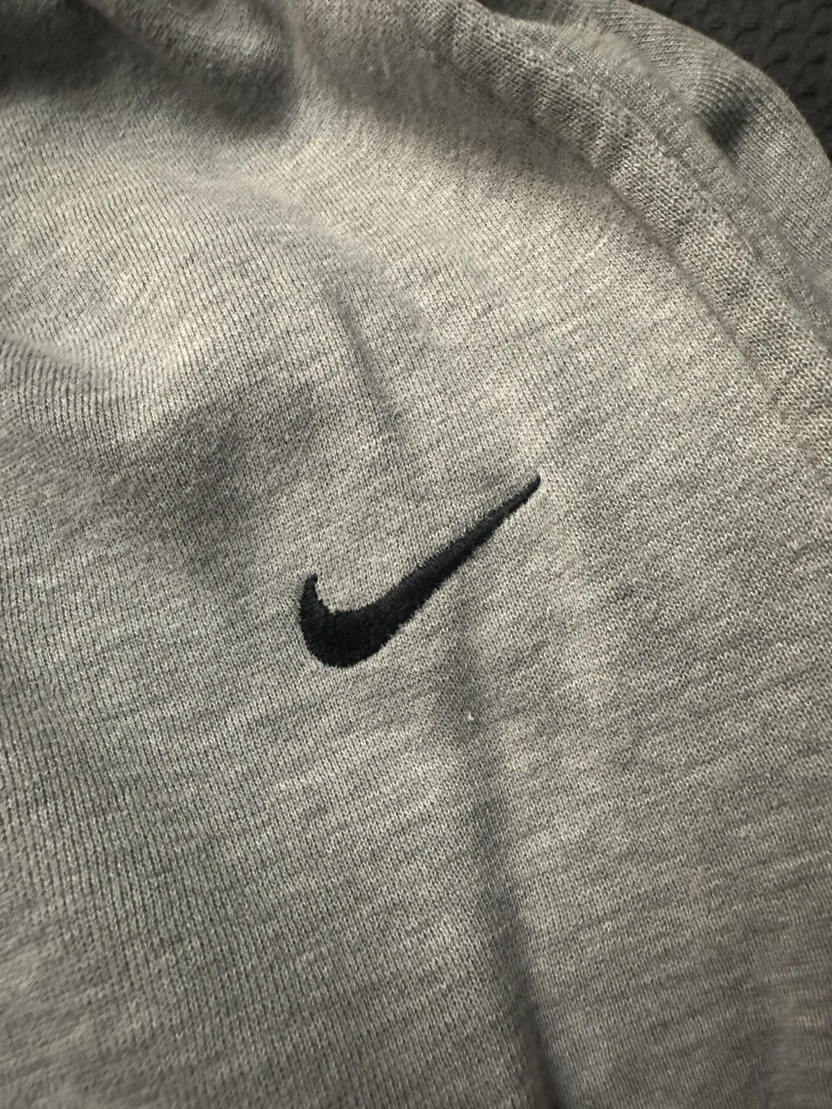 Nike Vintage Nike Cuffed Sweatpants Size US 32 / EU 48 - 3 Thumbnail