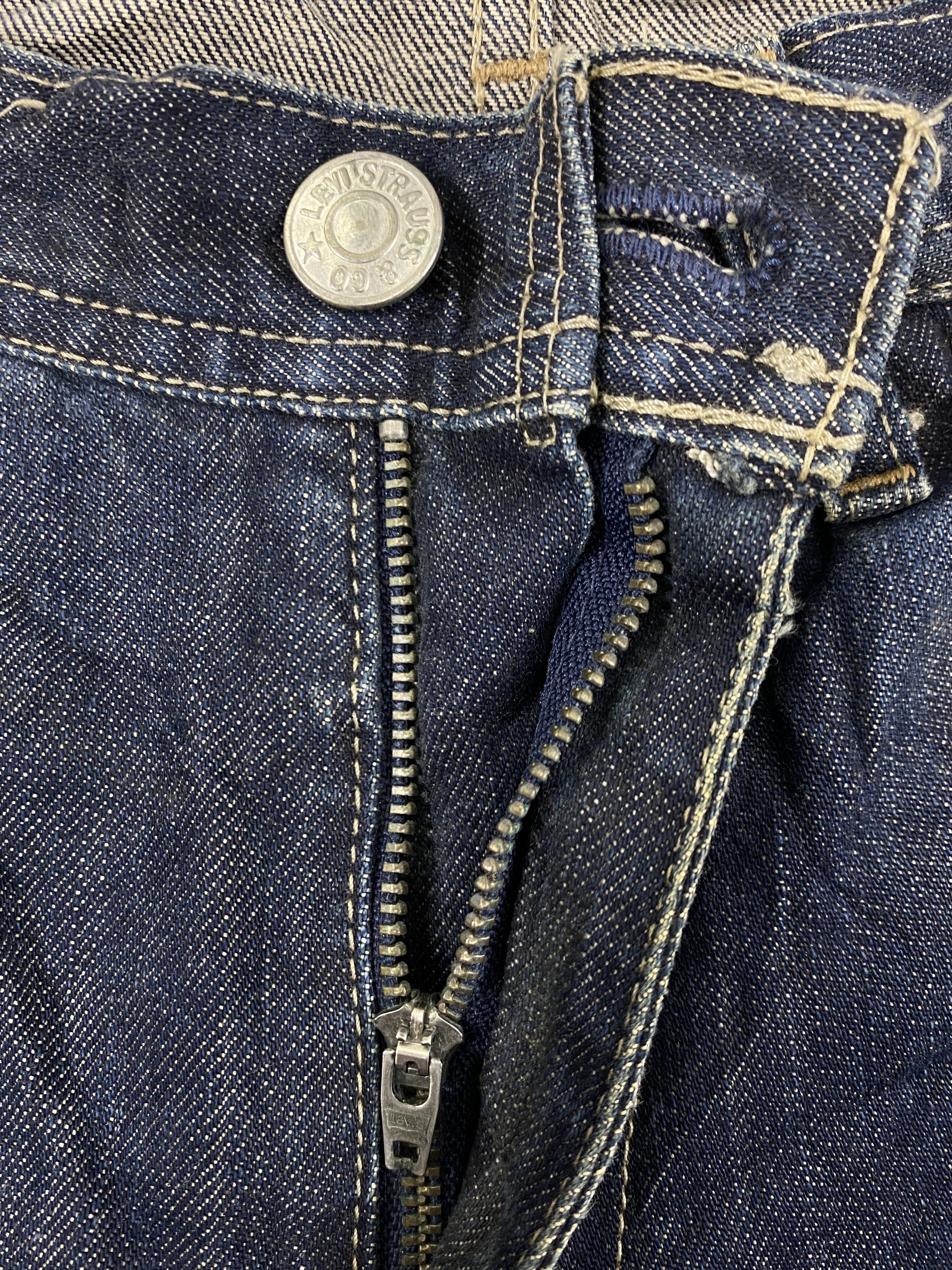 Levi's Distressed Vintage Levi's 704 Jeans 33x29.5 Denim- JN3925 Size US 33 - 6 Thumbnail