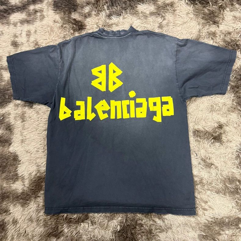 Balenciaga Balenciaga Used short sleeve made of adhesive tape and mas Size US S / EU 44-46 / 1 - 3 Thumbnail