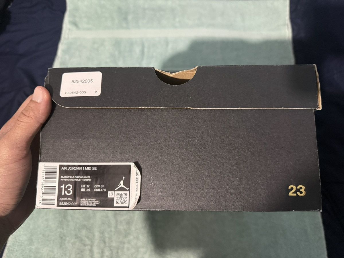 Jordan Brand Air Jordan 1 Mid SE Size US 13 / EU 46 - 7 Thumbnail