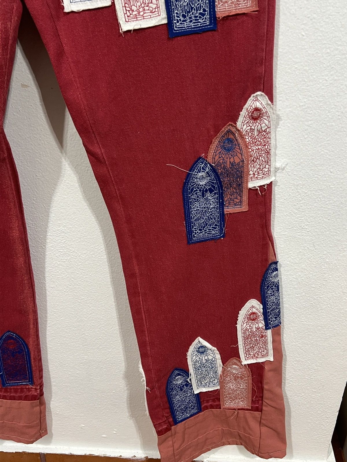 Who Decides War Who Decides War Patched Arch Carpenter Red Jeans Size US 32 / EU 48 - 5 Thumbnail