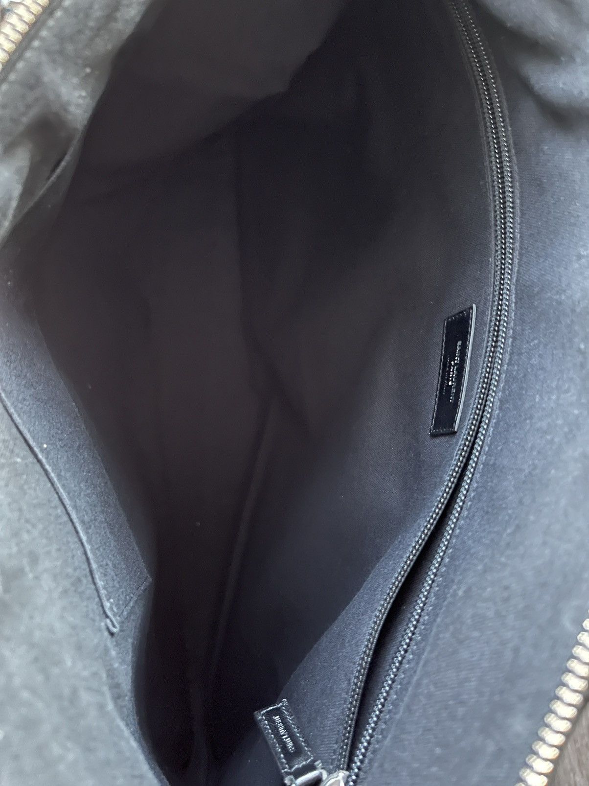 Saint Laurent Paris Rare Saint Laurent $2K Super Runway ID Convertible Bag XL Size ONE SIZE - 24 Thumbnail