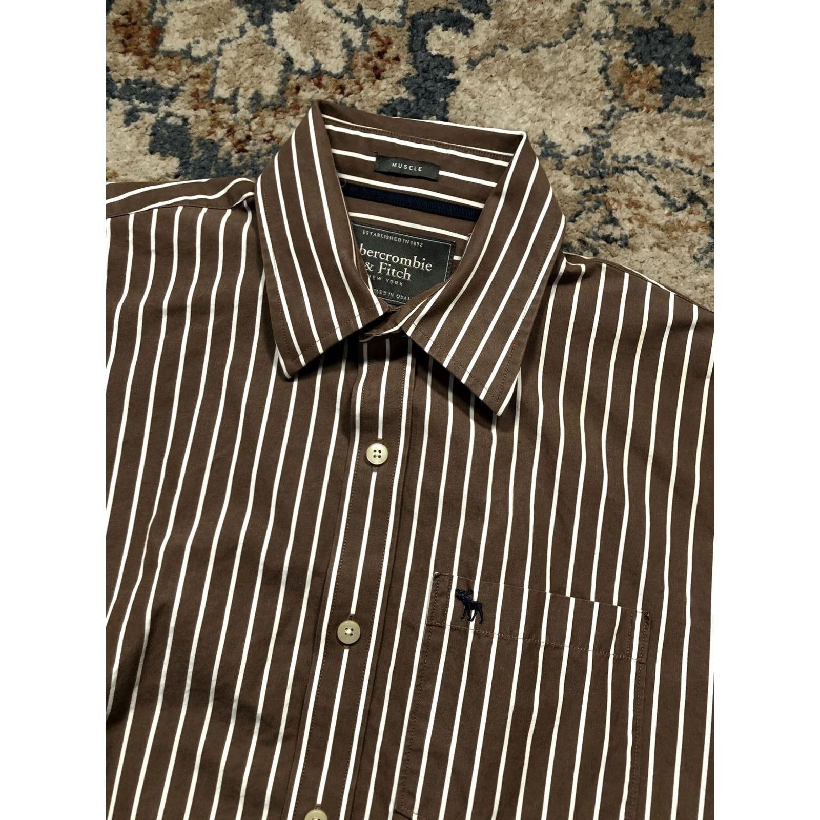 Abercrombie & Fitch Abercrombie & Fitch Shirt Mens L Brown Striped Button-Up Slim Size US L / EU 52-54 / 3 - 6 Thumbnail