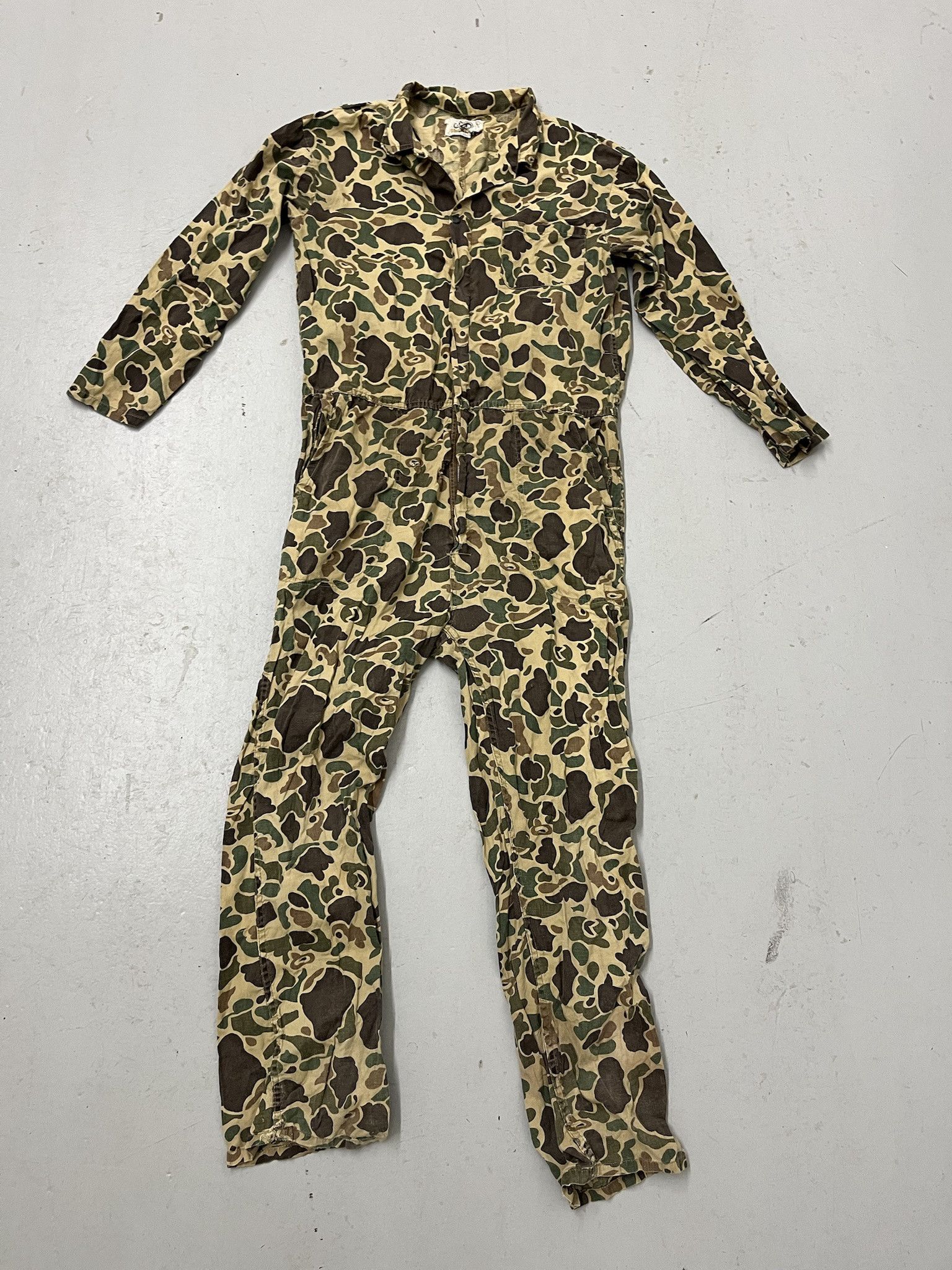 Carhartt × Vintage Vintage 1980s Black Sheep Camo Coverall One Piece Overall Size M Size US M / EU 48-50 / 2 - 1 Thumbnail
