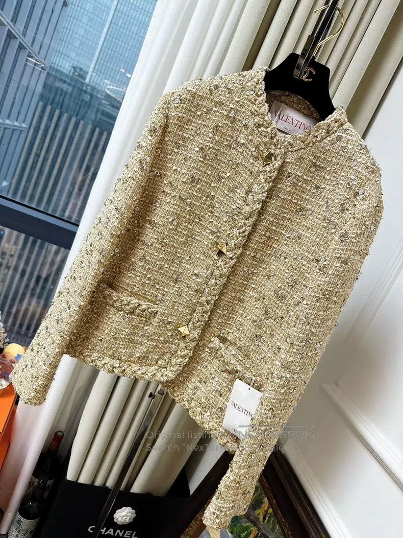Valentino Valentino Gold embroidered beaded sequins wicker nailed tw Size L / US 10 / IT 46 - 1 Thumbnail
