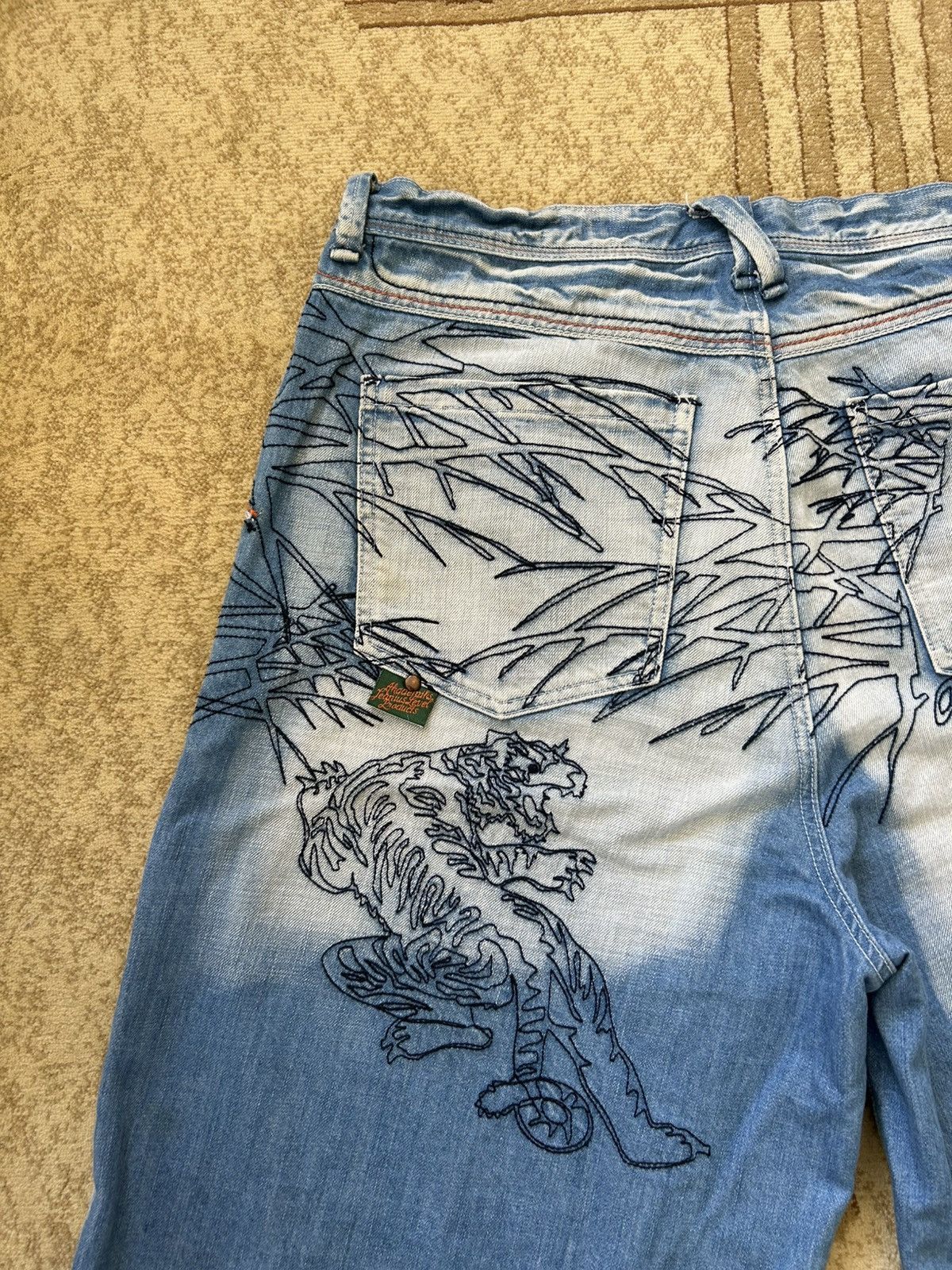 Akademiks Vintage Akademiks Embroidered Baggy Jorts Size US 40 / EU 56 - 2 Thumbnail