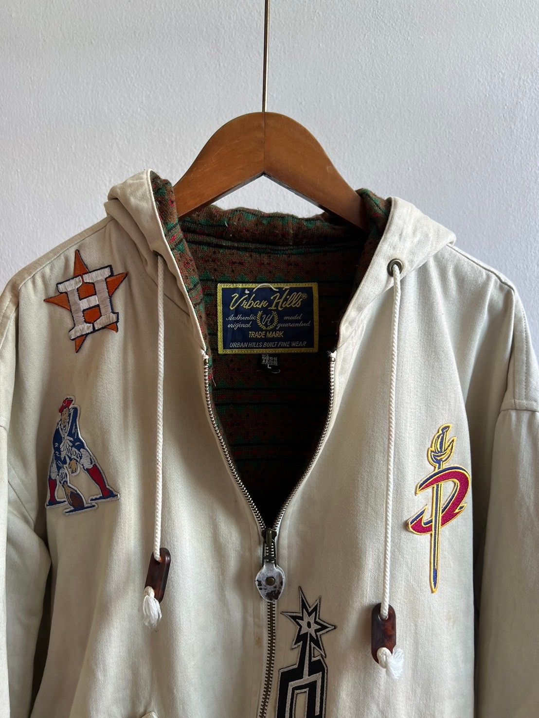 Vintage Distressed Vintage 90s Urban Hills Hoodie Jacket Size US L / EU 52-54 / 3 - 4 Thumbnail