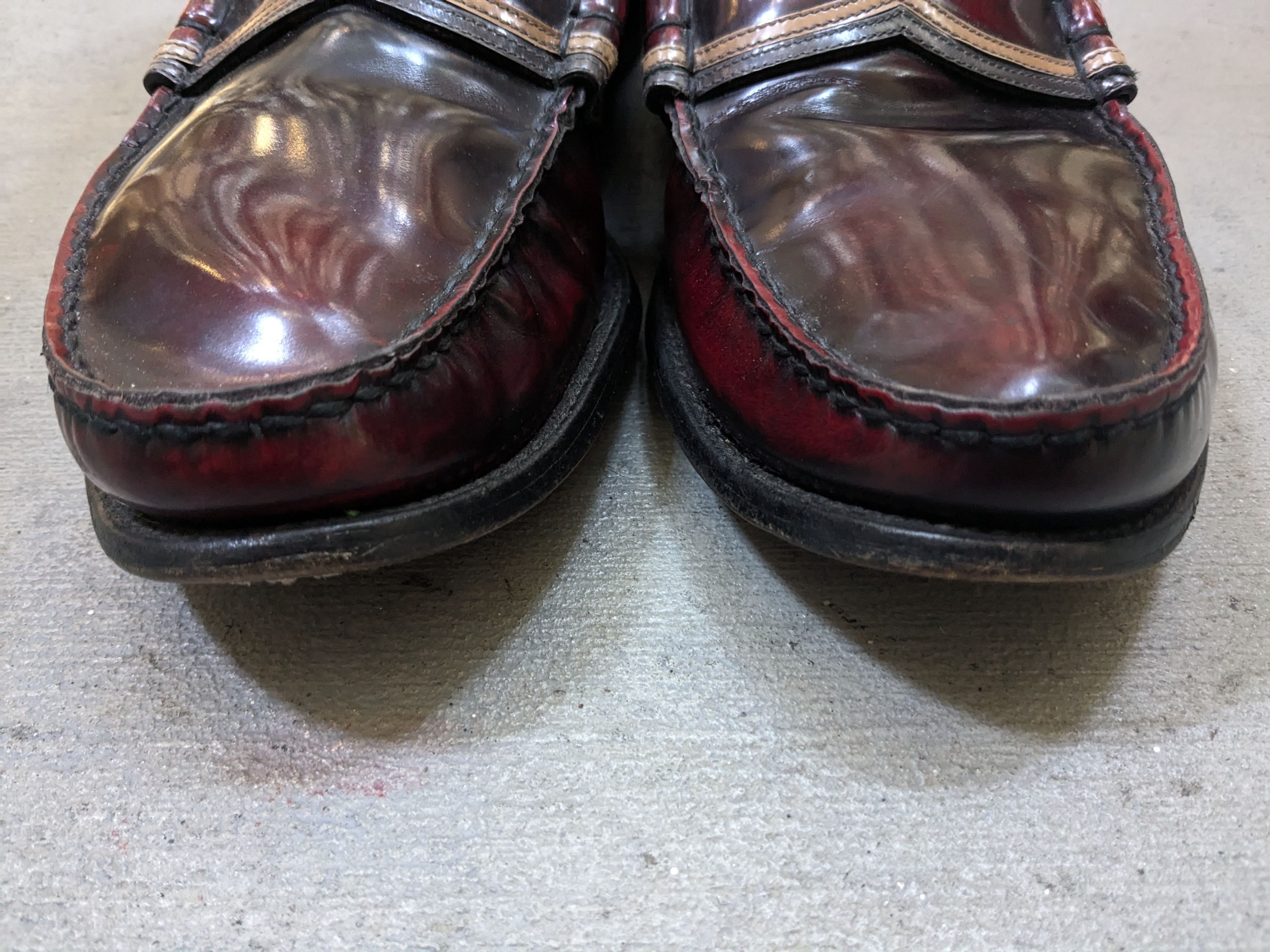 Prada Prada Loafers Red Leather 10.5 Black Slip Ons Italy Size US 10.5 / EU 43-44 - 2 Thumbnail