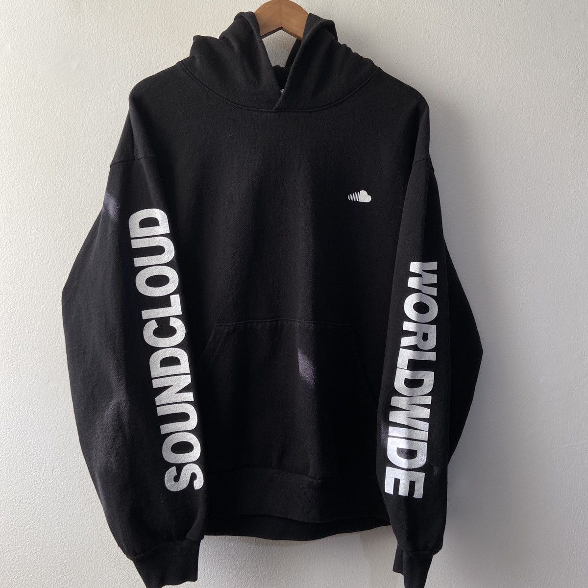 Los Angeles Apparel Rare 2021 SoundCloud F&F Los Angeles Apparel Hood Sweatshirt Size US L / EU 52-54 / 3 - 7 Thumbnail