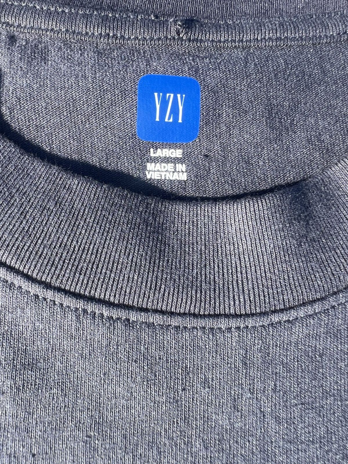 Gap × Kanye West × Yeezy Blank yzy gap tee Size US L / EU 52-54 / 3 - 3 Thumbnail