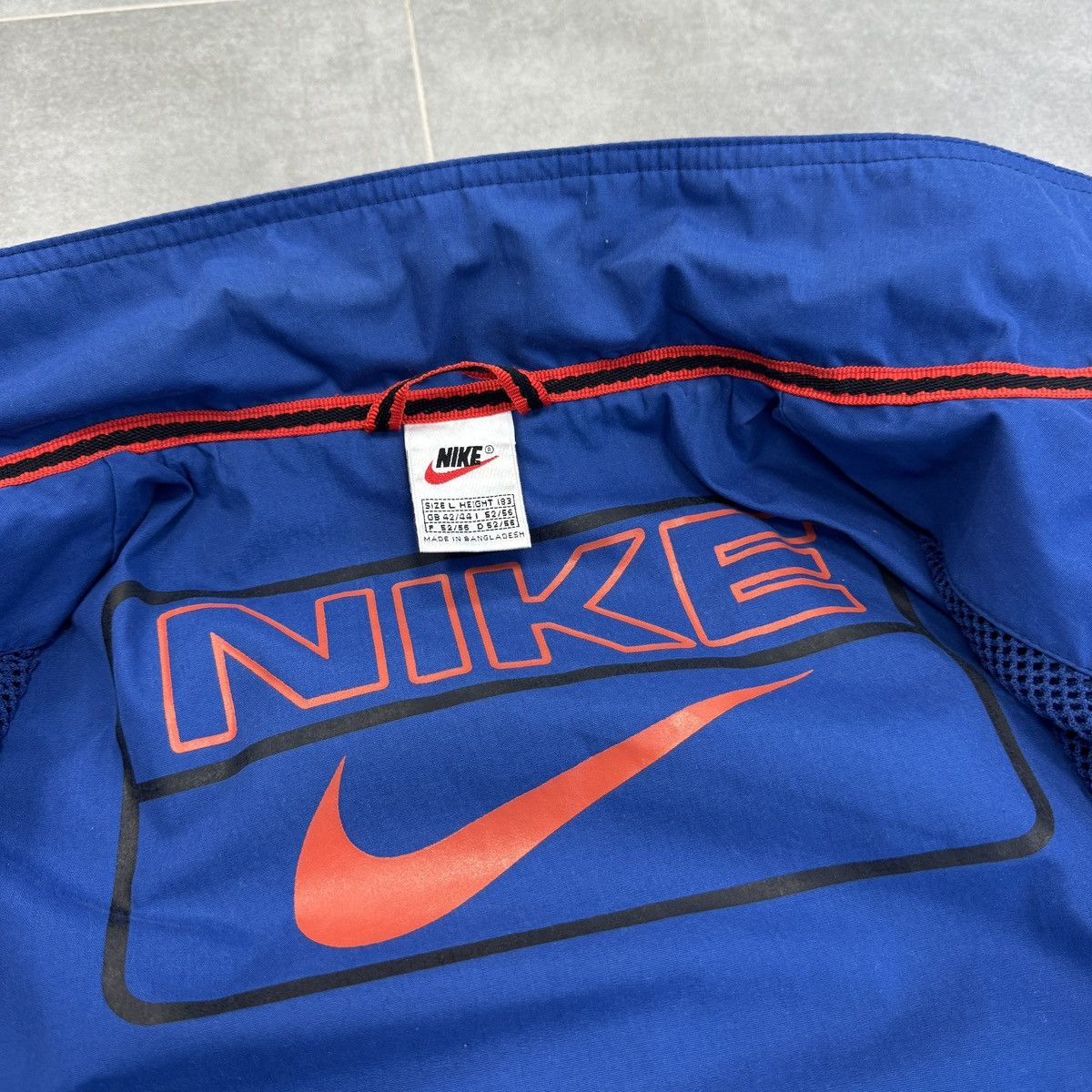 Nike Vintage Nike Embroidered Logo Bomber Jacket Blue Men Size L Size US L / EU 52-54 / 3 - 11 Thumbnail