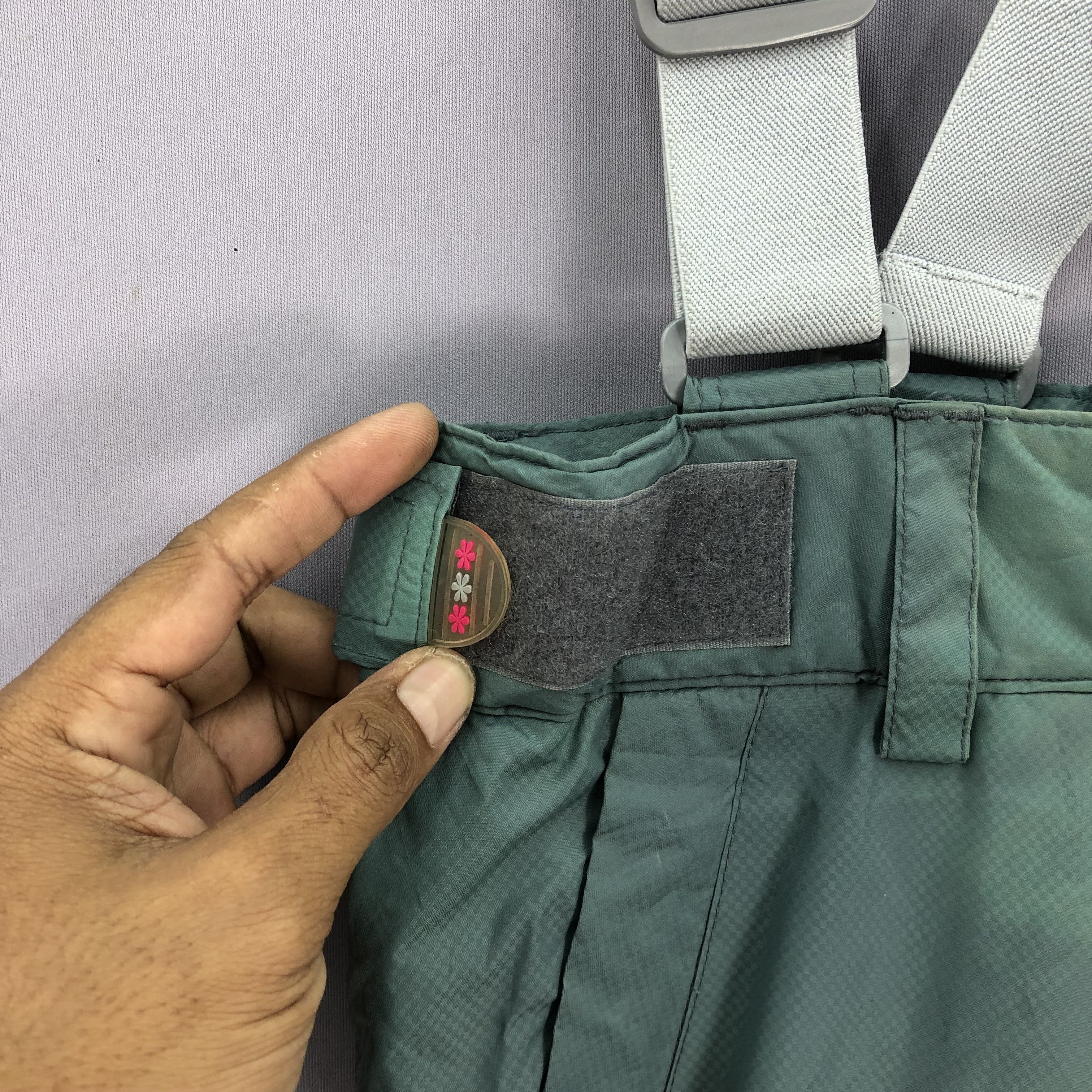 Japanese Brand × Vintage Vintage 90s Peach Pit Ski Jumpsuit Snowboards Ski Wear Pants Size US 30 / EU 46 - 6 Thumbnail