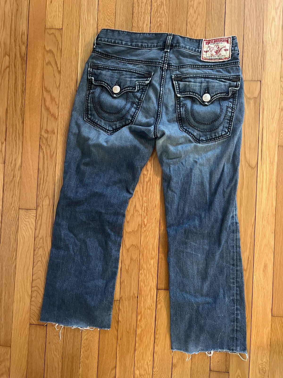 True Religion × Vintage true religion cut off jeans y2k streetwear Size US 33 - 1 Thumbnail