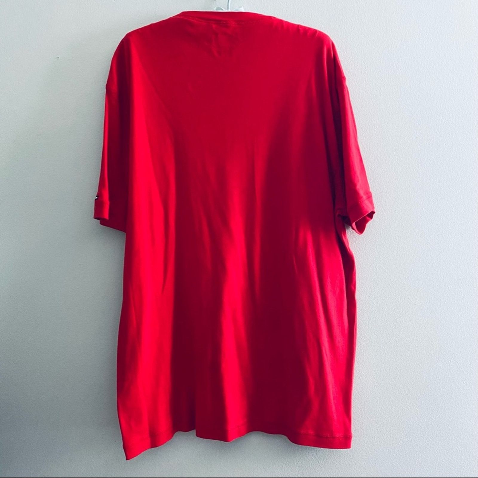 Tommy Hilfiger Tommy Hilfiger red basic tee Size US XXL / EU 58 / 5 - 3 Thumbnail