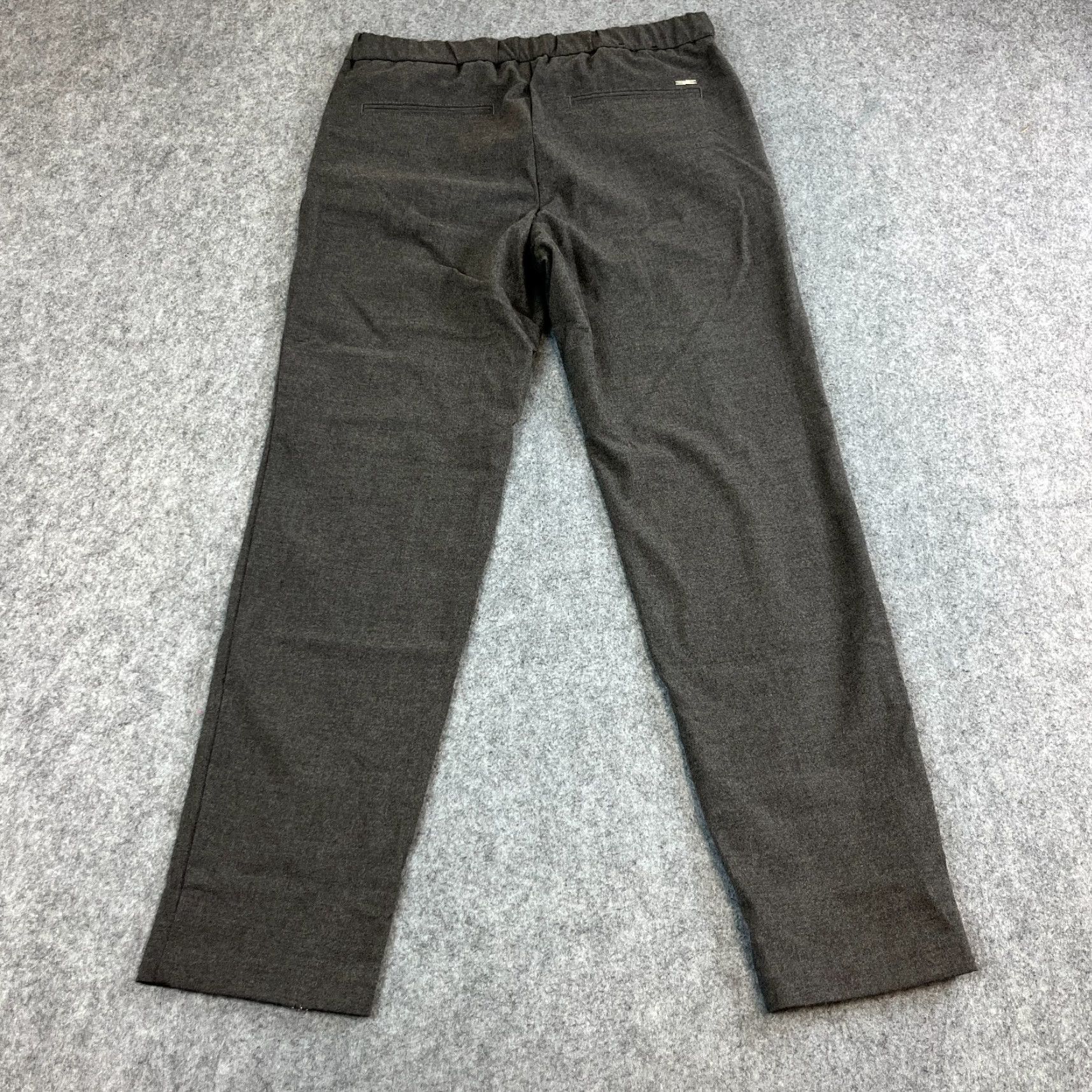Vintage Hugo Boss Mens Chino Trousers Pants Slim Tapered Fit 30 Grey Pleated Zip Pkts Size US 30 / EU 46 - 2 Thumbnail