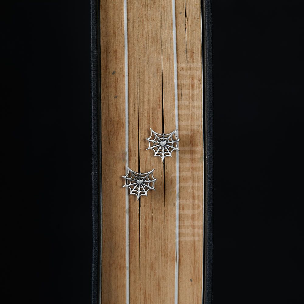 Jewelry Spider Future Earrings One Pairs Chrome Jewelry Size ONE SIZE - 4 Thumbnail
