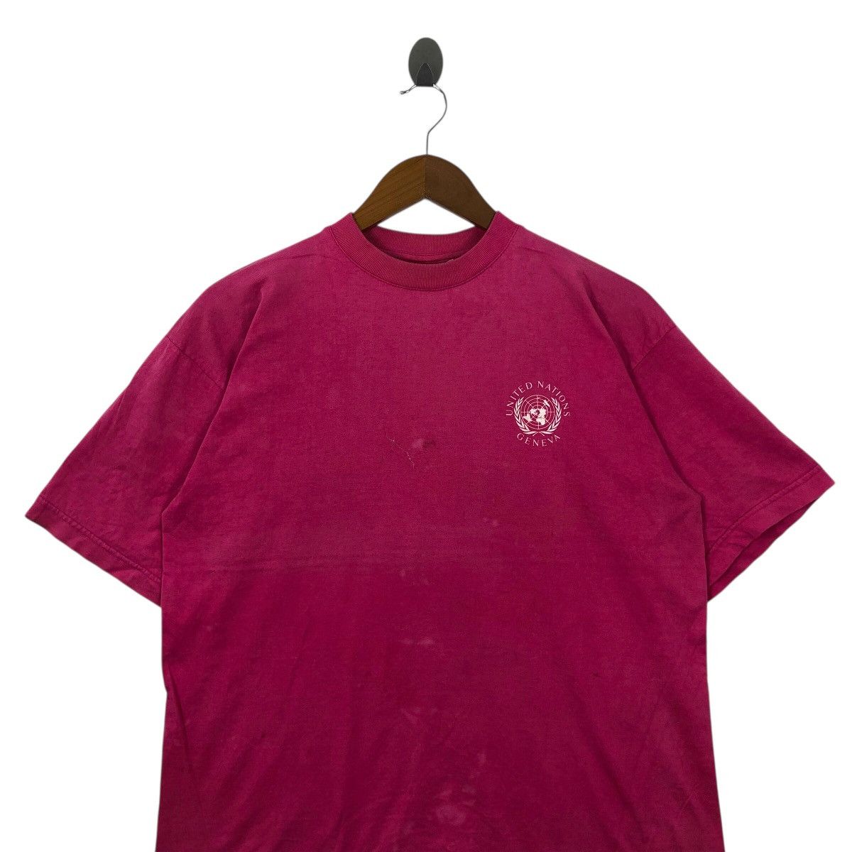 Vintage Vintage The United Nations Geneva For A Better World Shirt Size US M / EU 48-50 / 2 - 2 Thumbnail