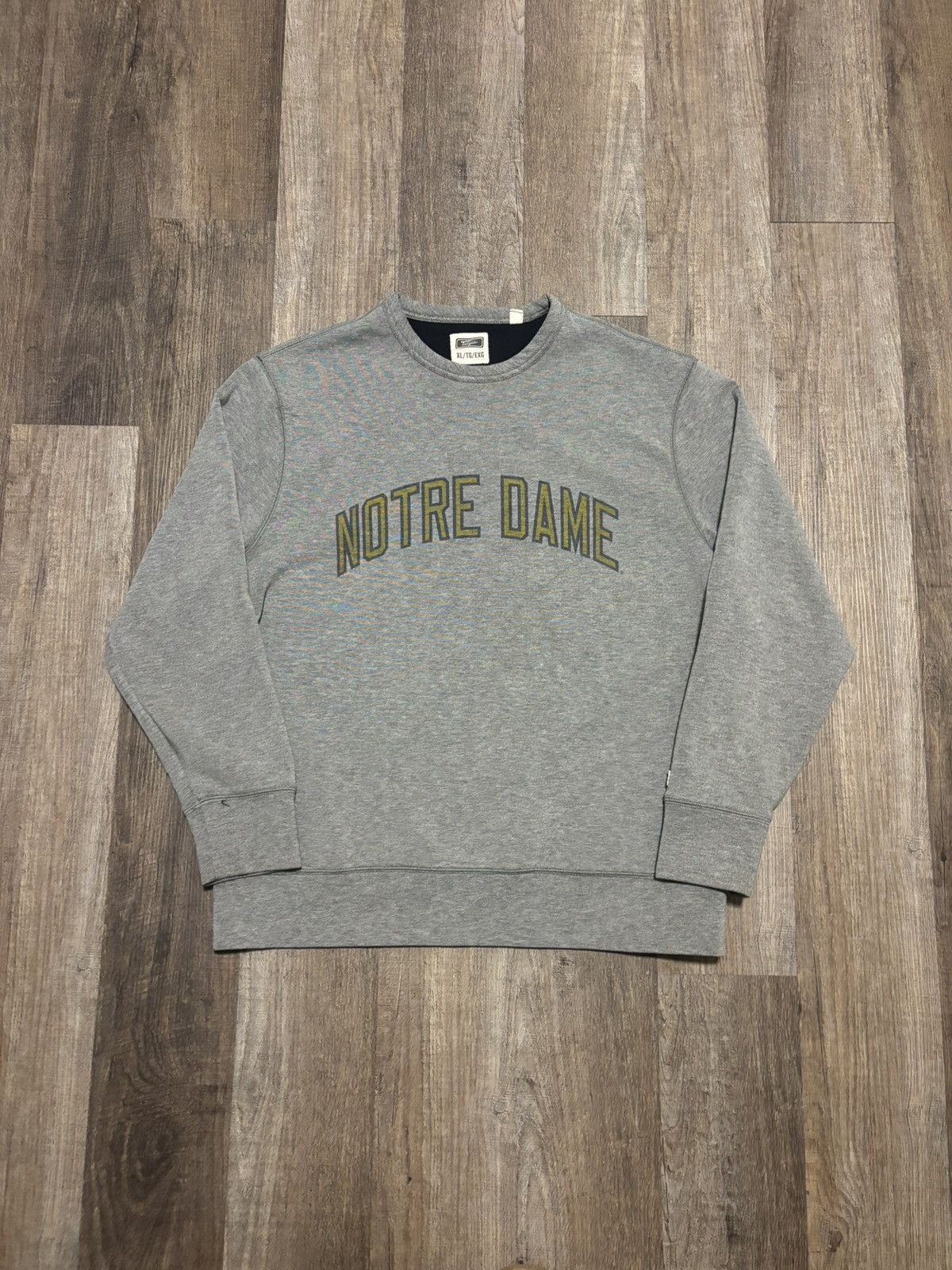 NCAA Tailgate Notre Dame Crewneck Sweatshirt Size US XL / EU 56 / 4 - 1 Thumbnail