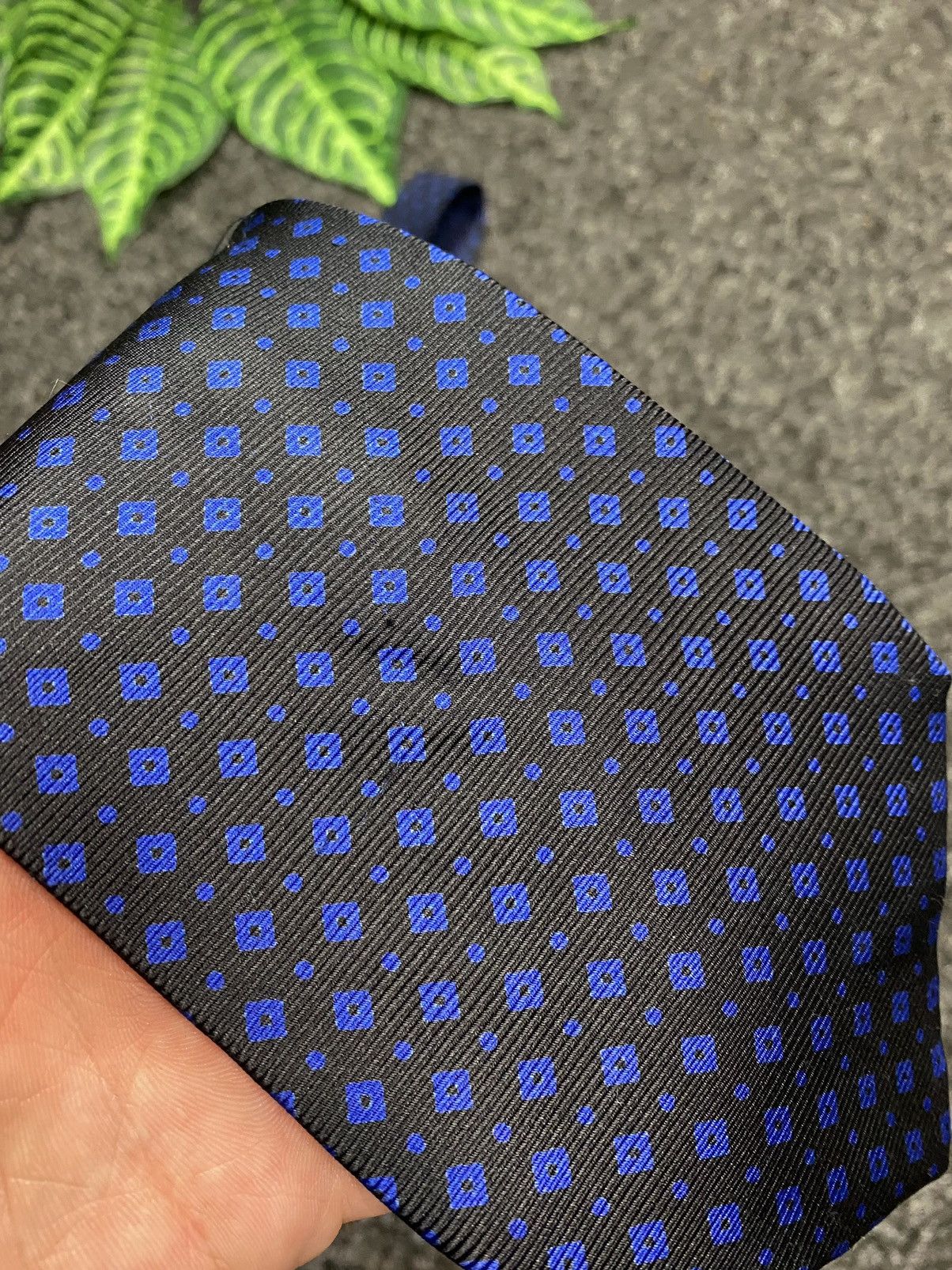 Hugo Boss Tie in a beautiful color Hugo Boss Size ONE SIZE - 7 Thumbnail