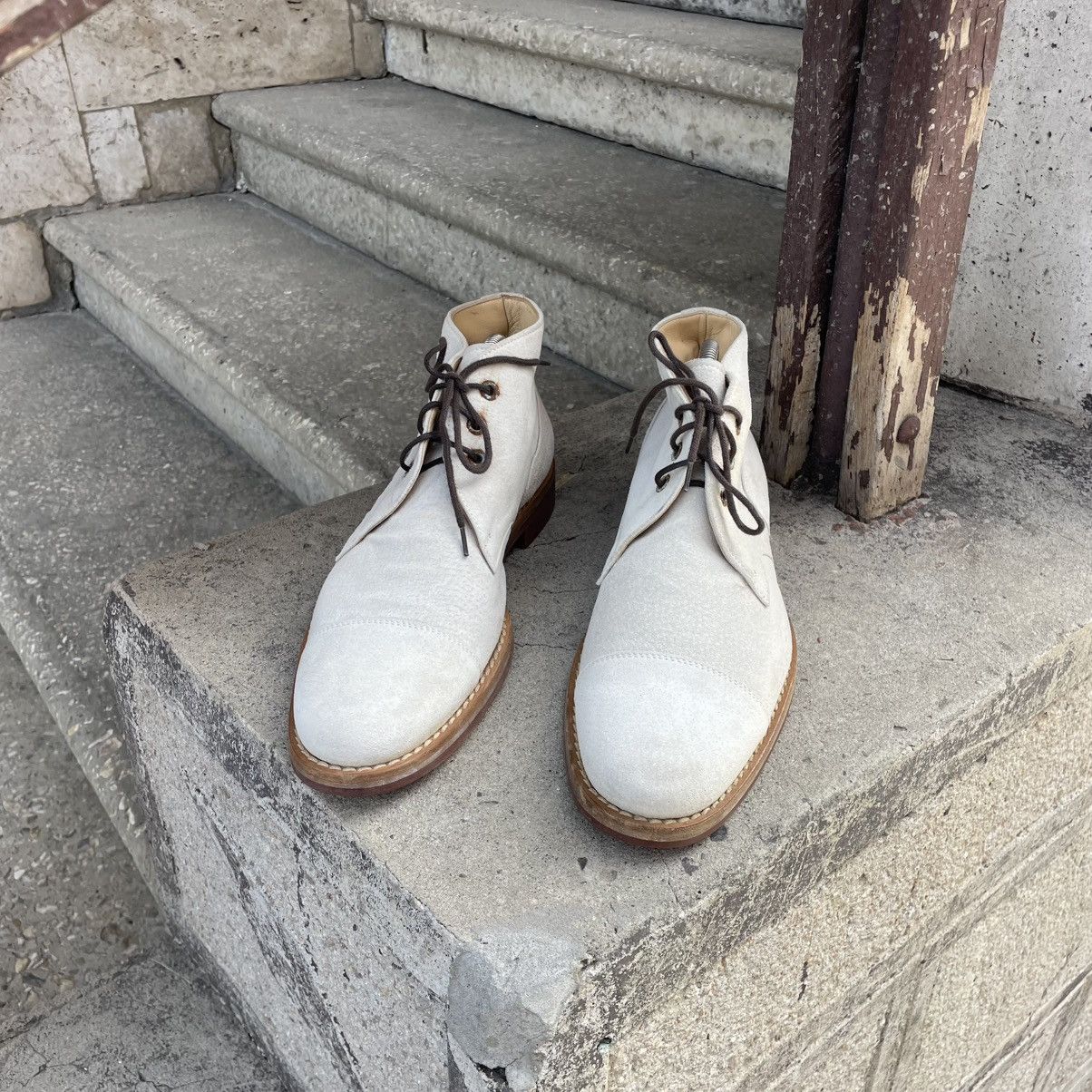 Balenciaga Balenciaga Cream White Suede Desert Boots Size US 11 / EU 44 - 5 Thumbnail