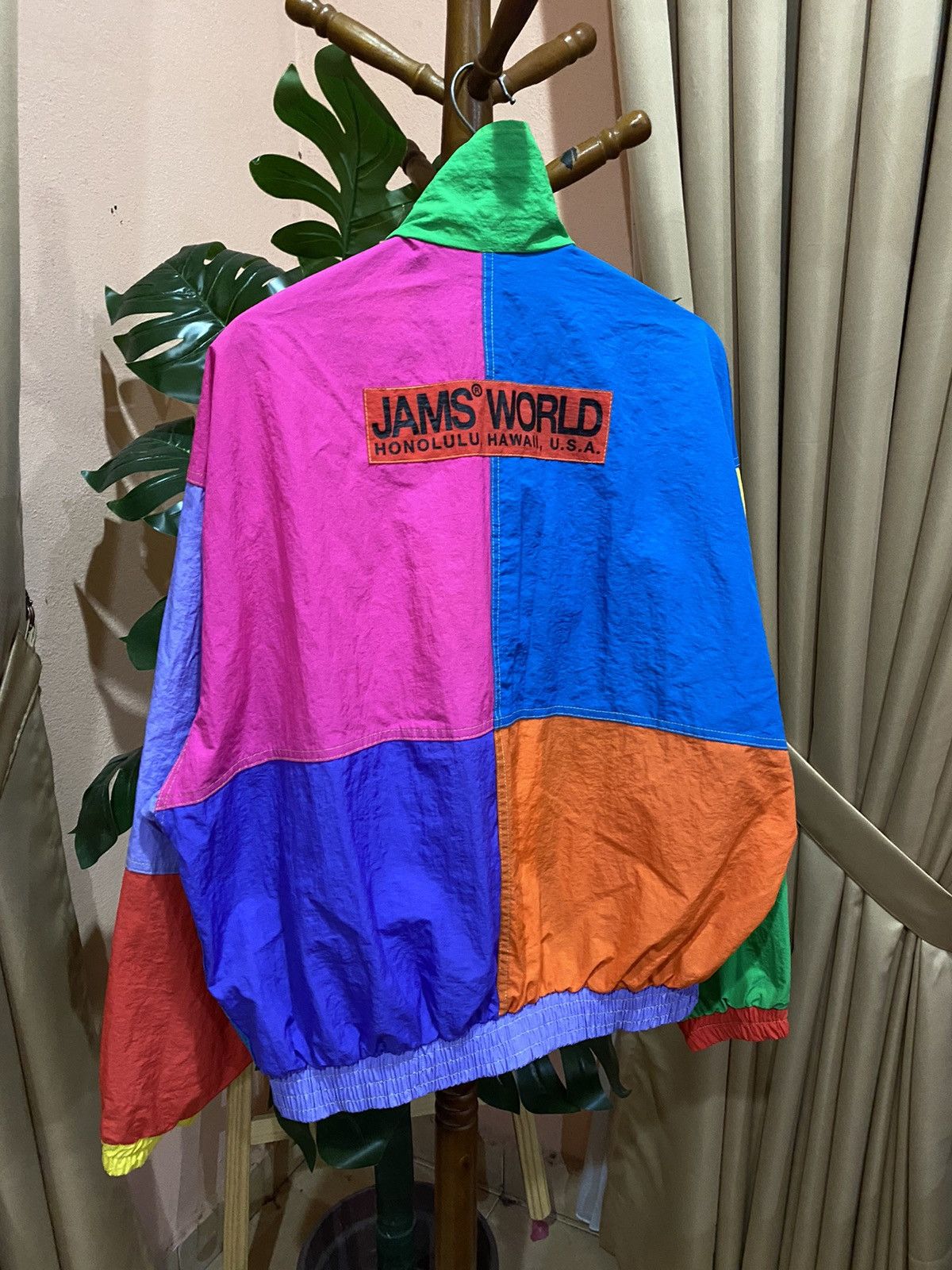 Jams World Jams World Vintage Windbreaker - 80s/90s Era Size US L / EU 52-54 / 3 - 13 Thumbnail