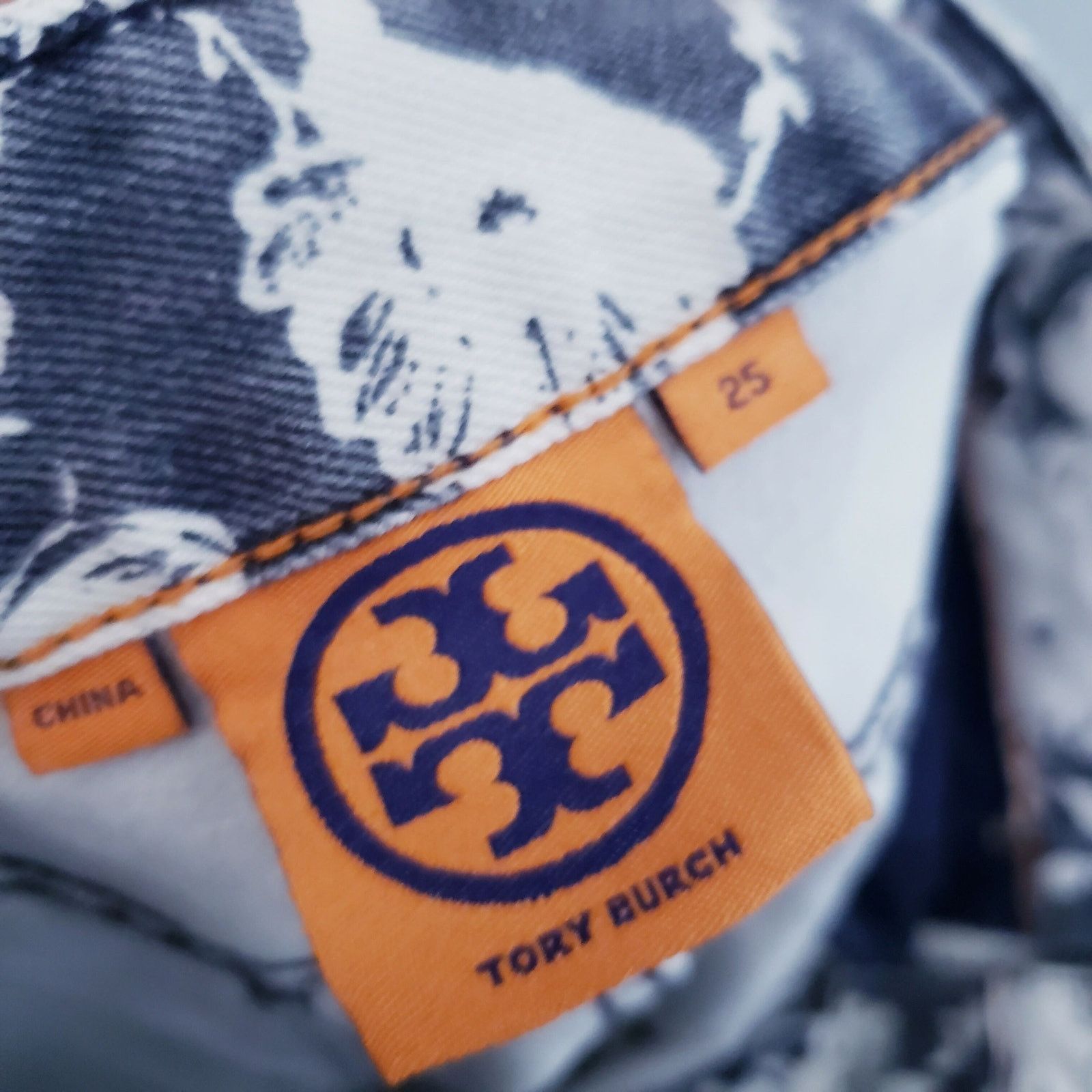 Tory Burch Tory Burch Alexa Cropped Mid-Rise Floral Skinny Jeans Sz 25 Size 25" / US 0 / IT 36 - 7 Thumbnail