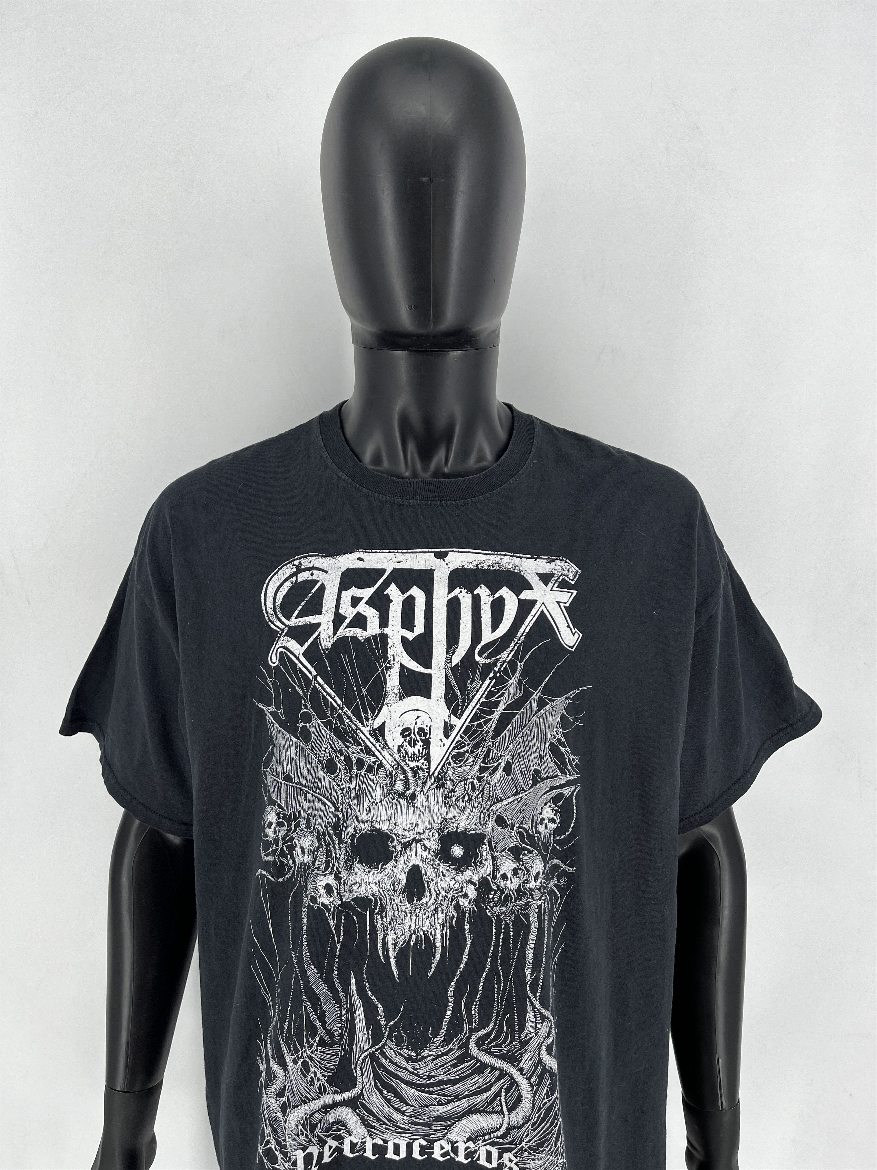 Band Tees Asphyx Crush the Cenotaph Death Metal Tee Size US M / EU 48-50 / 2 - 2 Thumbnail