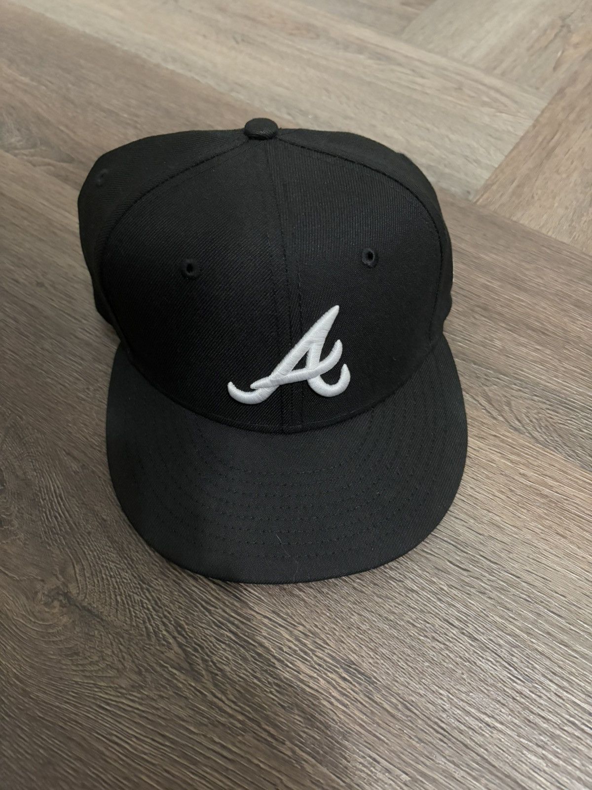 MLB Atlanta Braves Fitted Hat - Black Size ONE SIZE - 1 Thumbnail