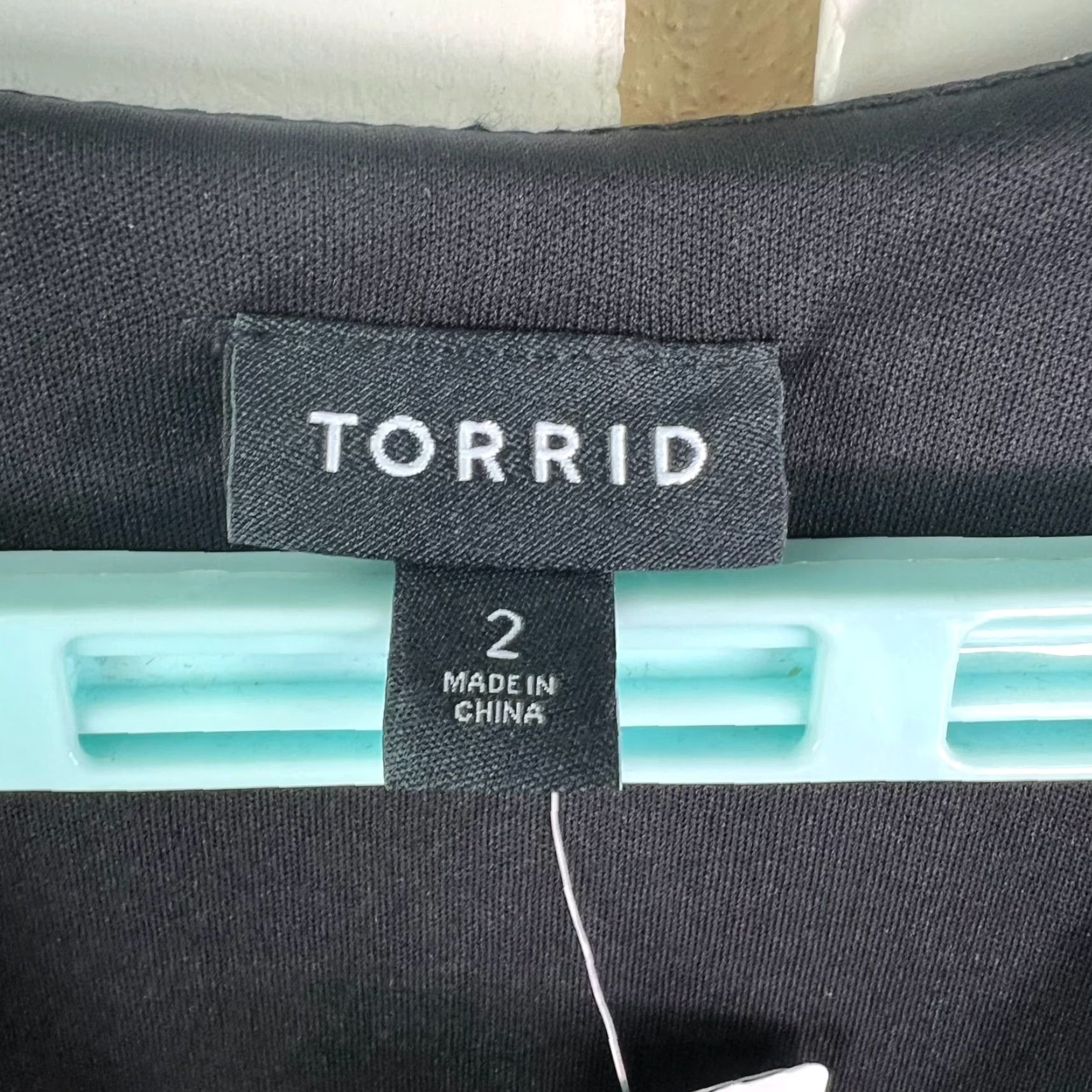 Torrid Torrid Metallic Striped Belted A-Line Dress Plus Size 2 Black Midi V-Neck Flutter Sleeve NWT Size XS / US 0-2 / IT 36-38 - 6 Thumbnail