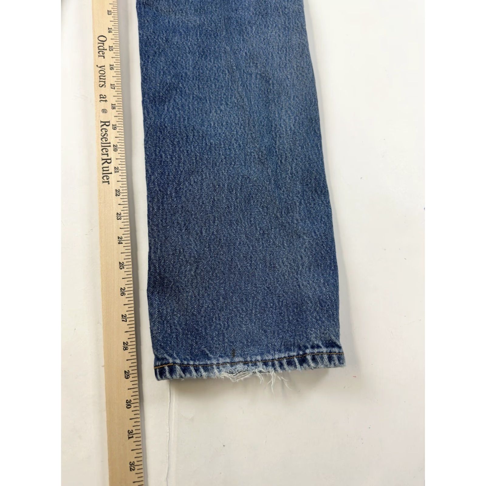 Vintage VINTAGE Levis 505 Jeans Men’s Size 32x29 Blue Denim Cotton Zip Straight Regular 34x32 Inseam 29 Men Size US 32 / EU 48 - 8 Thumbnail