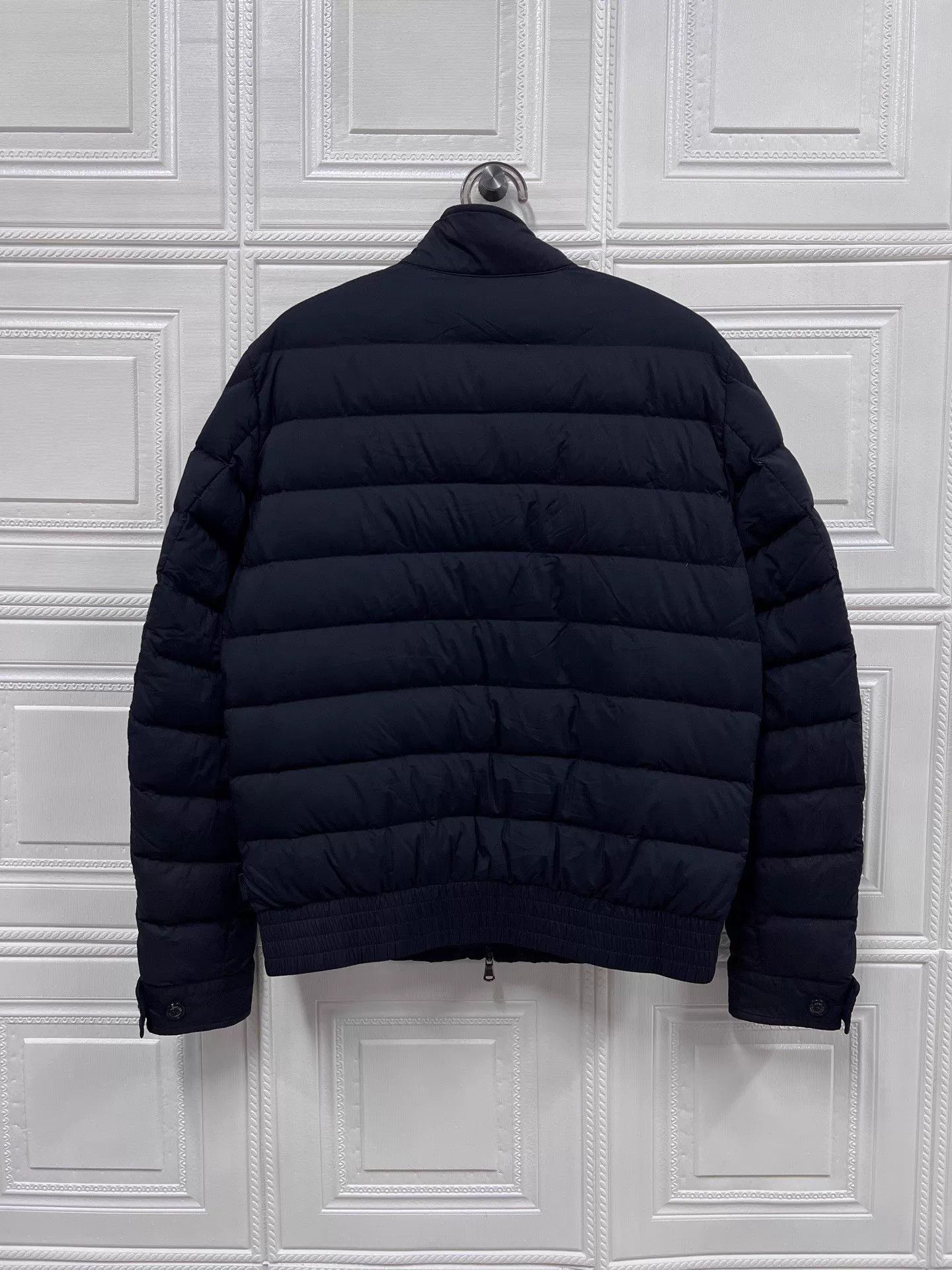 Moncler Moncler Black Ribbed Puffer Jacket Size 2 99 New Size US M / EU 48-50 / 2 - 2 Thumbnail