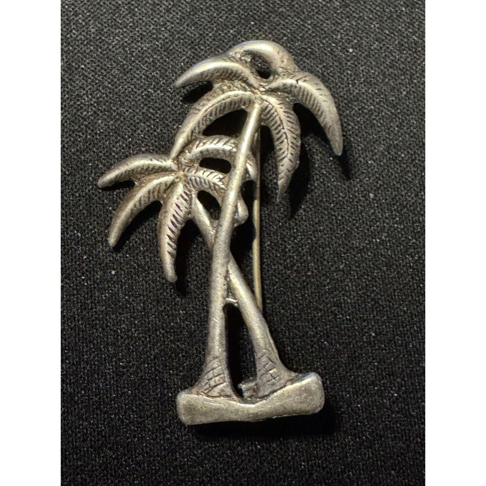 Other Sterling Silver Vingtage Palm Tree Brooch Size ONE SIZE - 4 Thumbnail