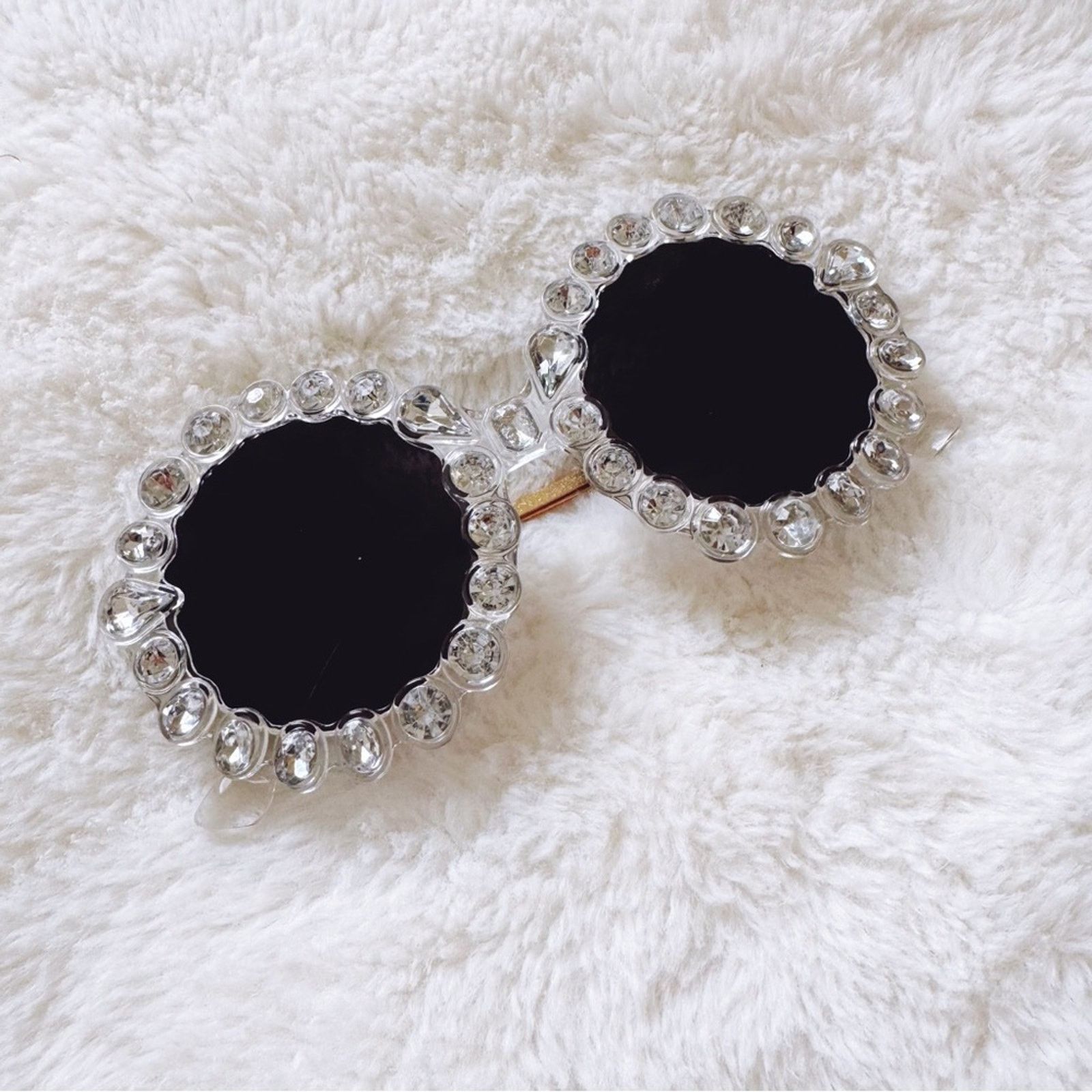 Other Diana White Round Crystal Embellished Sunglasses Size ONE SIZE - 2 Thumbnail