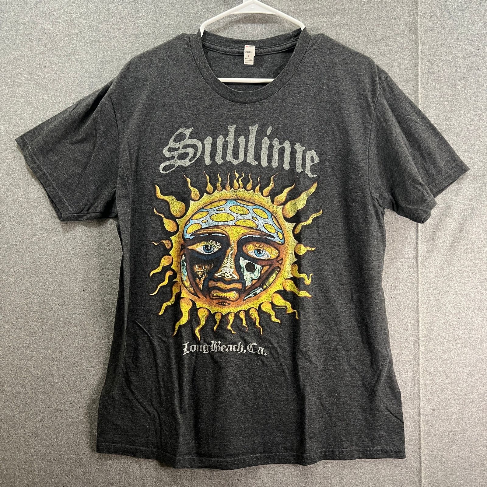 Other Teestyled Sublime Sun Face Shirt Adult Large Gray Color Size US L / EU 52-54 / 3 - 1 Thumbnail