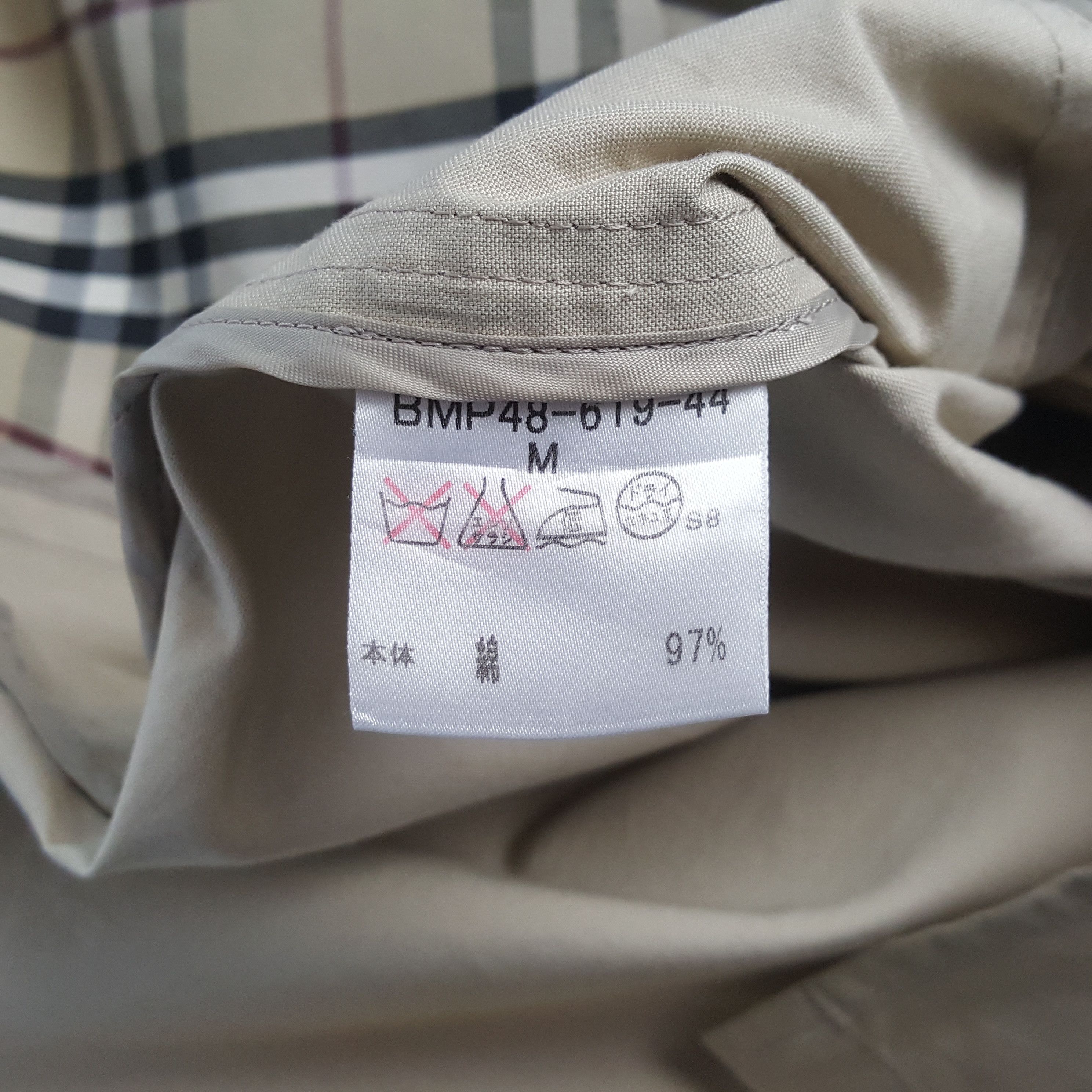 Burberry Vintage Burberry London Fashion Brand Shirt C319N32 Size US M / EU 48-50 / 2 - 9 Thumbnail