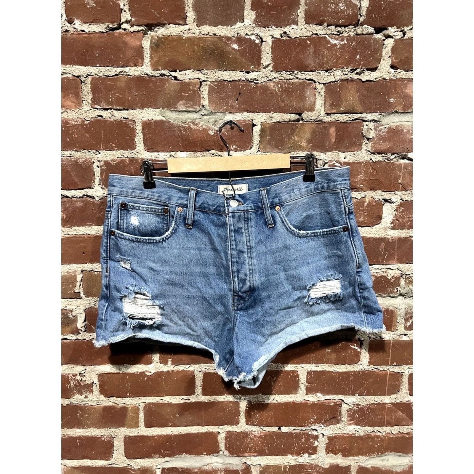 Madewell MADEWELL High Rise Relaxed Denim Cut-Off Jean Shorts 31 Blue Women Adult Regular 100% Cotton Zip Front Flat Front Jeans Shorts Size 24" / US 00 / IT 34 - 2 Thumbnail
