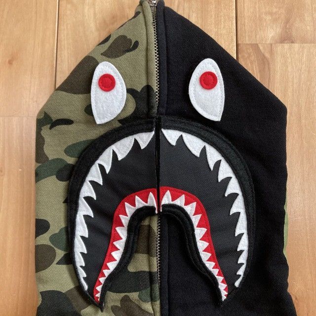 Bape BAPE Detachable Shark Full Zip Hoodie Black x 1st Camo Green Size US S / EU 44-46 / 1 - 4 Thumbnail