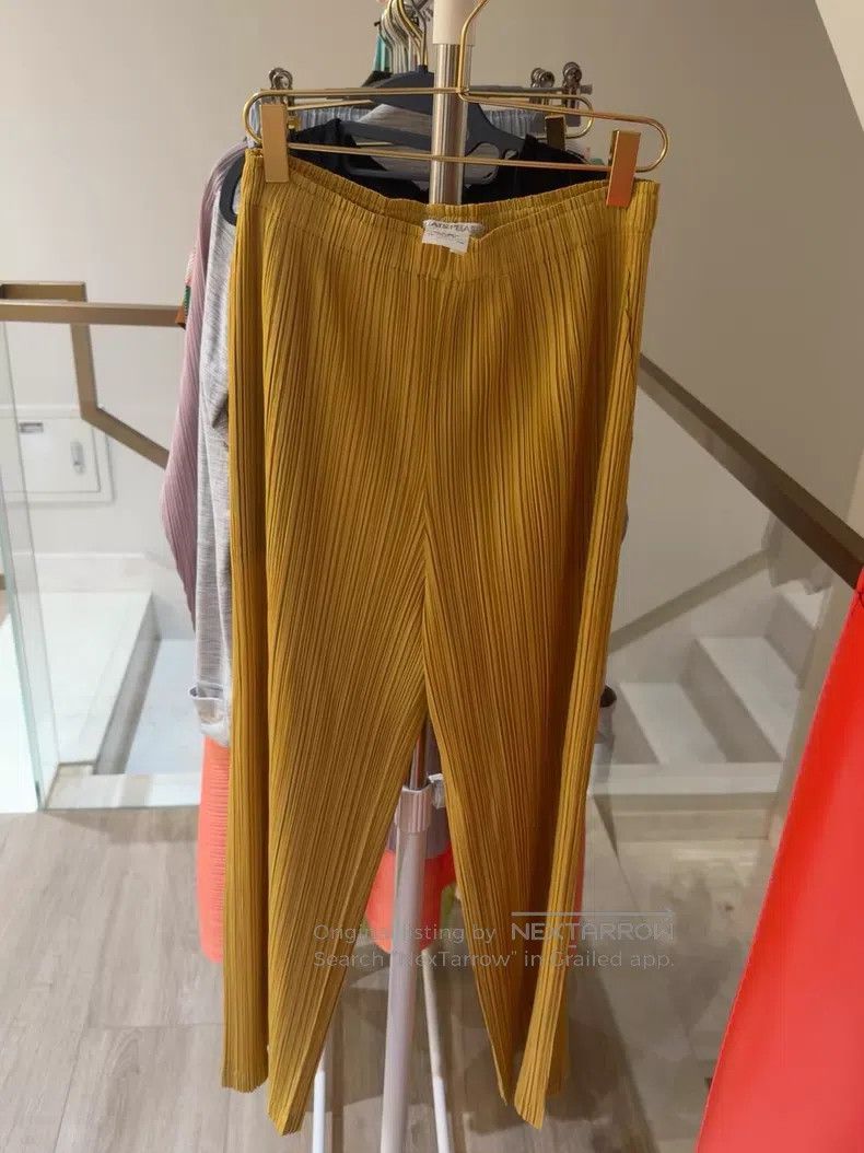 Issey Miyake Issey Miyake SIZE:3 Yellow Ruched Pants Size 42" / US 20 - 5 Thumbnail