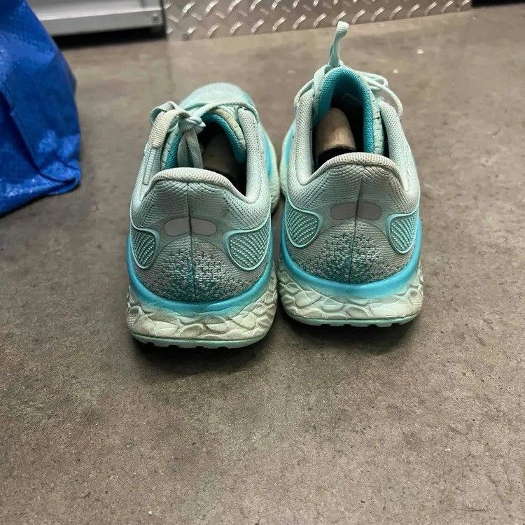 New Balance New Balance 1080v12 Bright Cyan W108012b Size 9.5 women Size US 9.5 / IT 39.5 - 4 Thumbnail