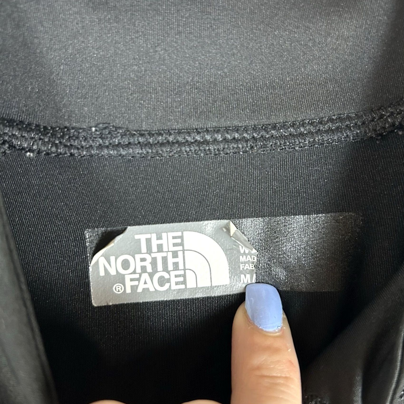 The North Face The North Face Long Sleeve Shirt Womens M Black Athletic Compression Base Layer Crew Neck Pullover Stretch Size M / US 6-8 / IT 42-44 - 4 Thumbnail