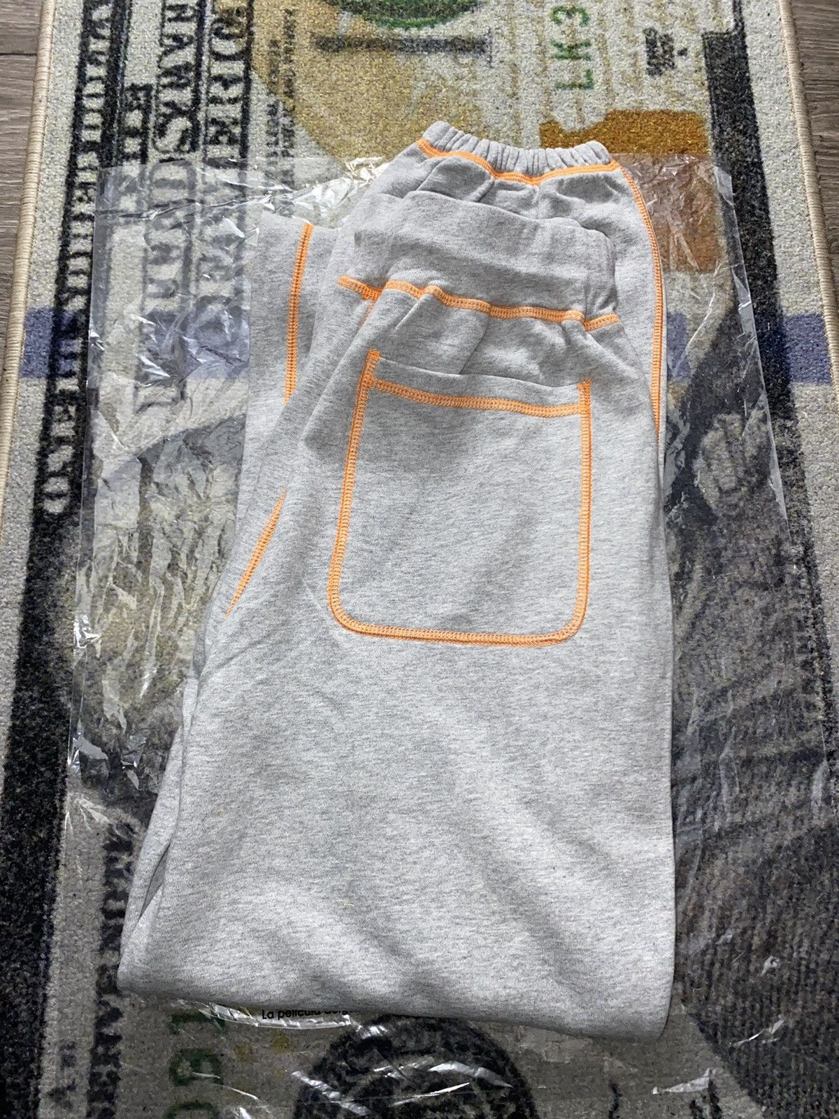 Pleasures Pleasures Grey Orange Outline Sweatpants Size US 31 - 1 Thumbnail