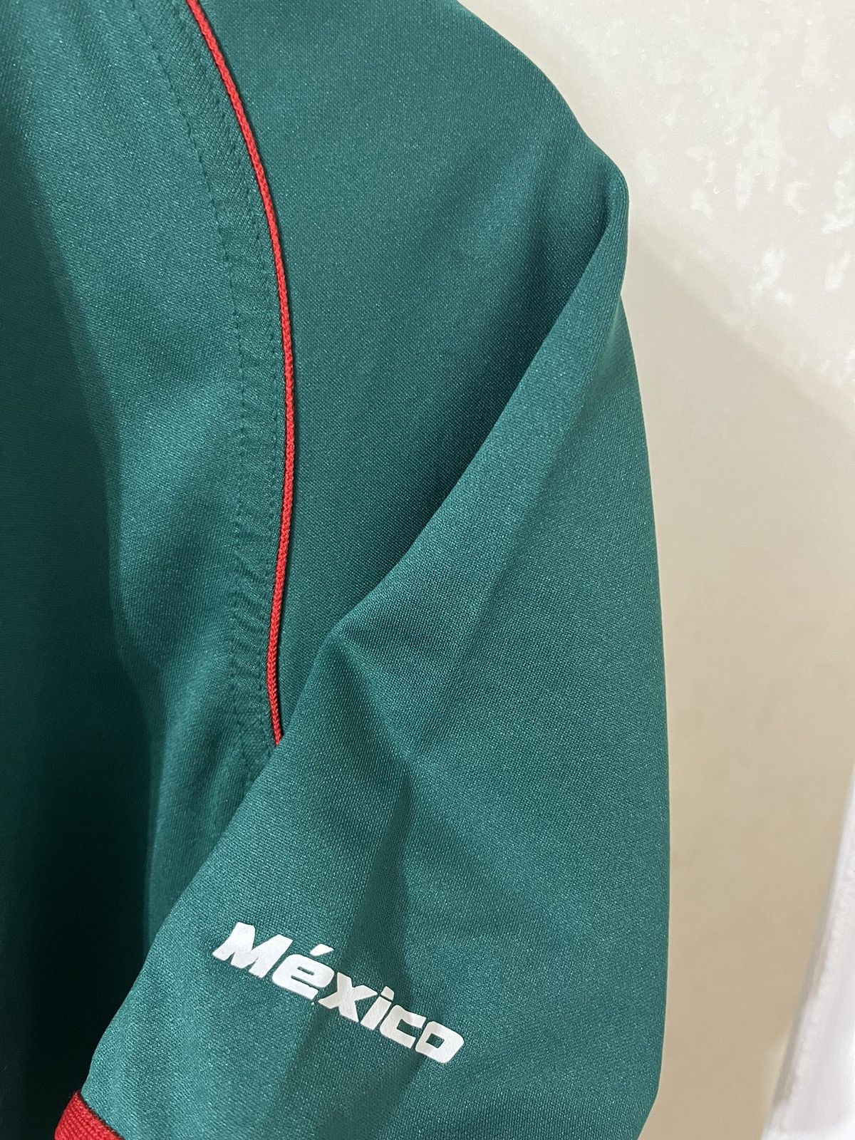 Other Atletica Mexico 2002 World Cup Home Jersey Size US M / EU 48-50 / 2 - 10 Thumbnail