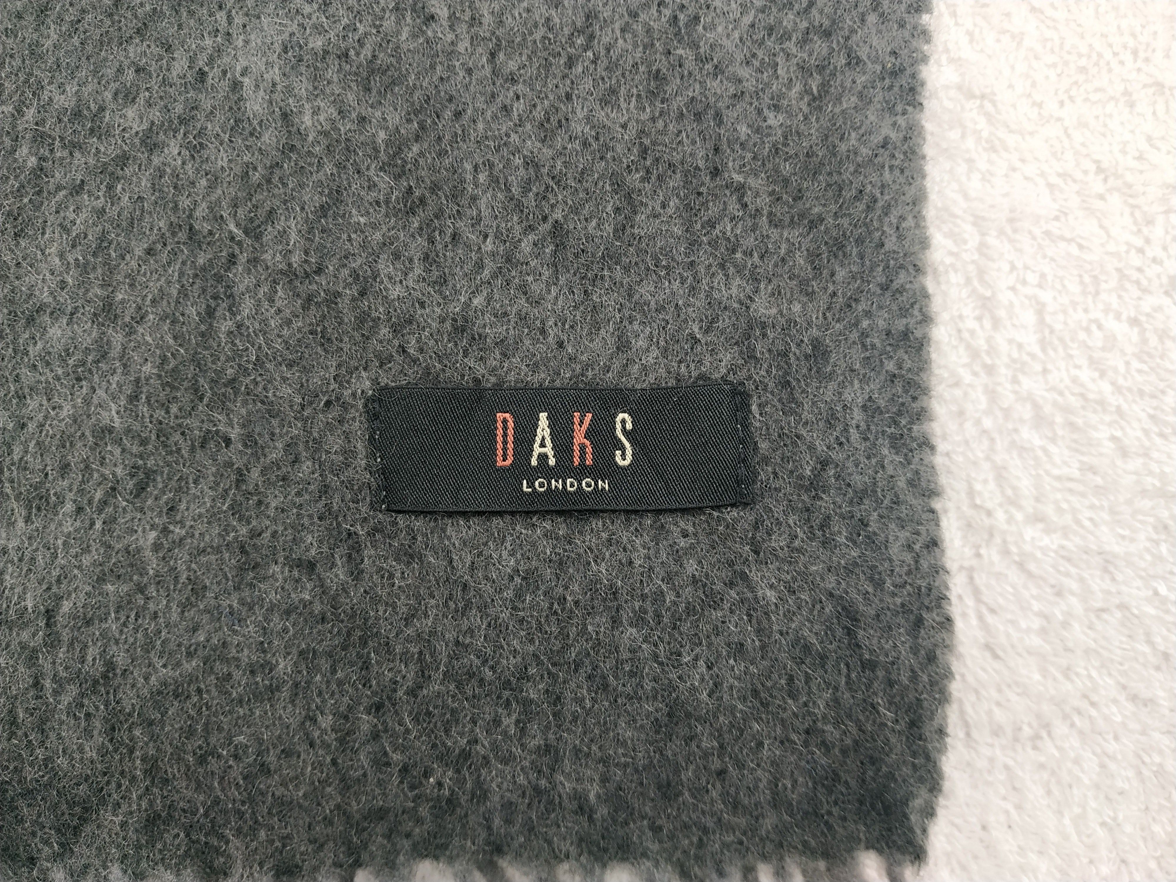 DAKS Vintage Daks Scarf/Muffler/Neckwear MF377 Size ONE SIZE - 6 Thumbnail